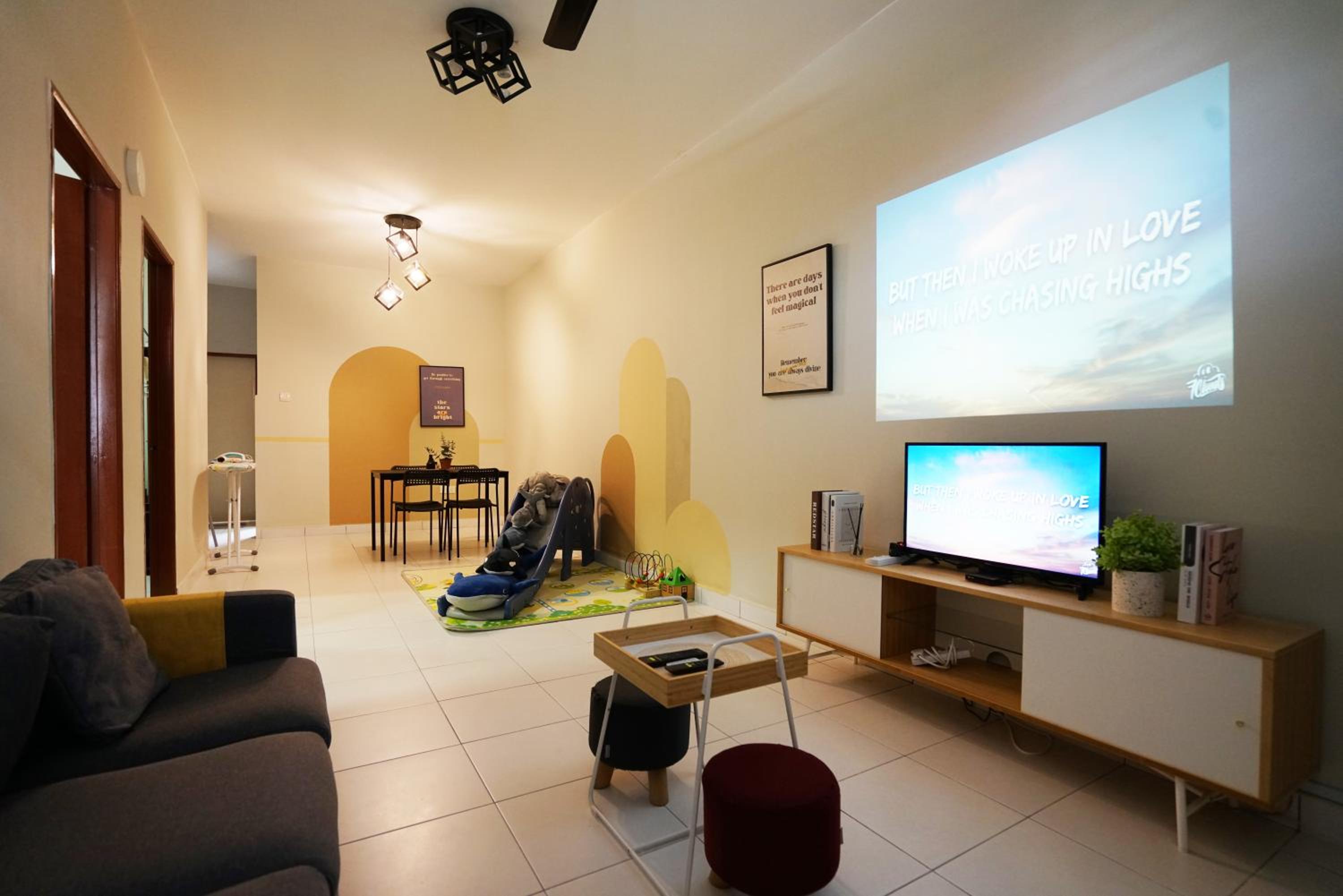 Three-Bedroom House photo 1