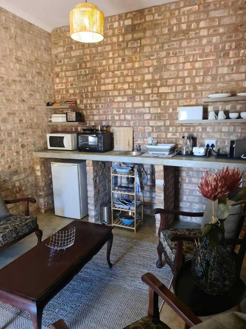Superior Family Room photo 2