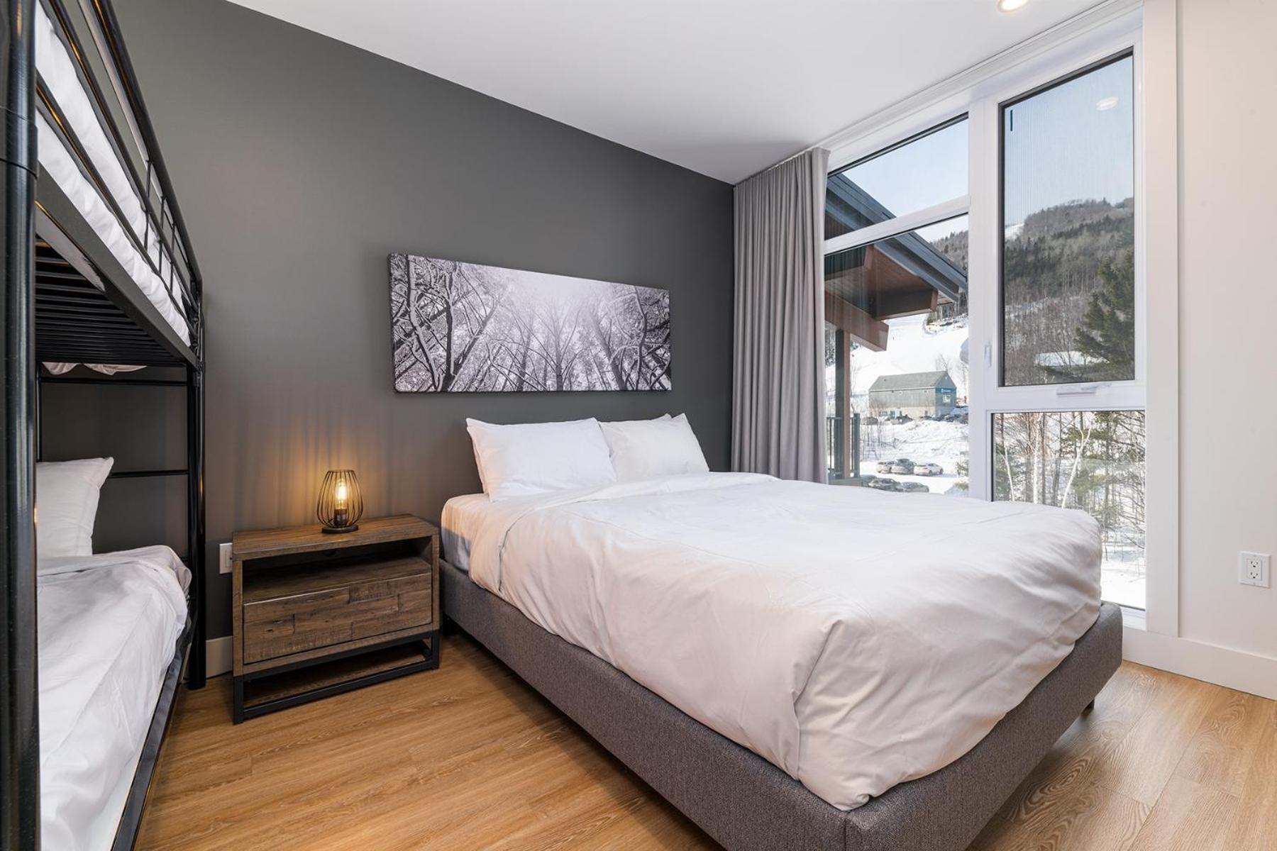 Two-Bedroom Apartment, Last Floor, River View photo 3