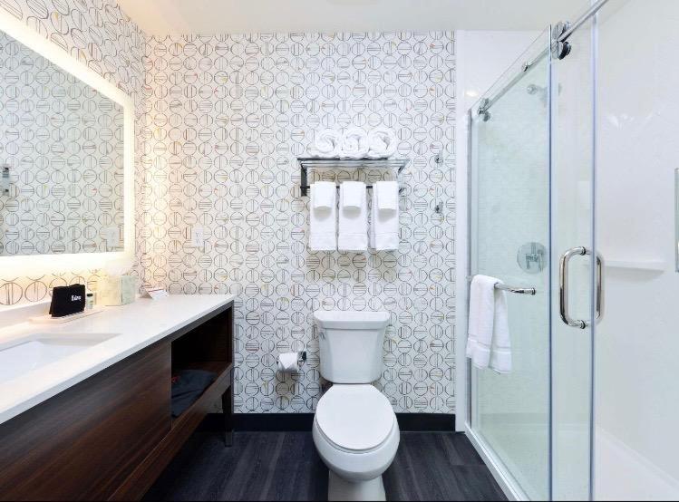 Standard King Room - Photo 2