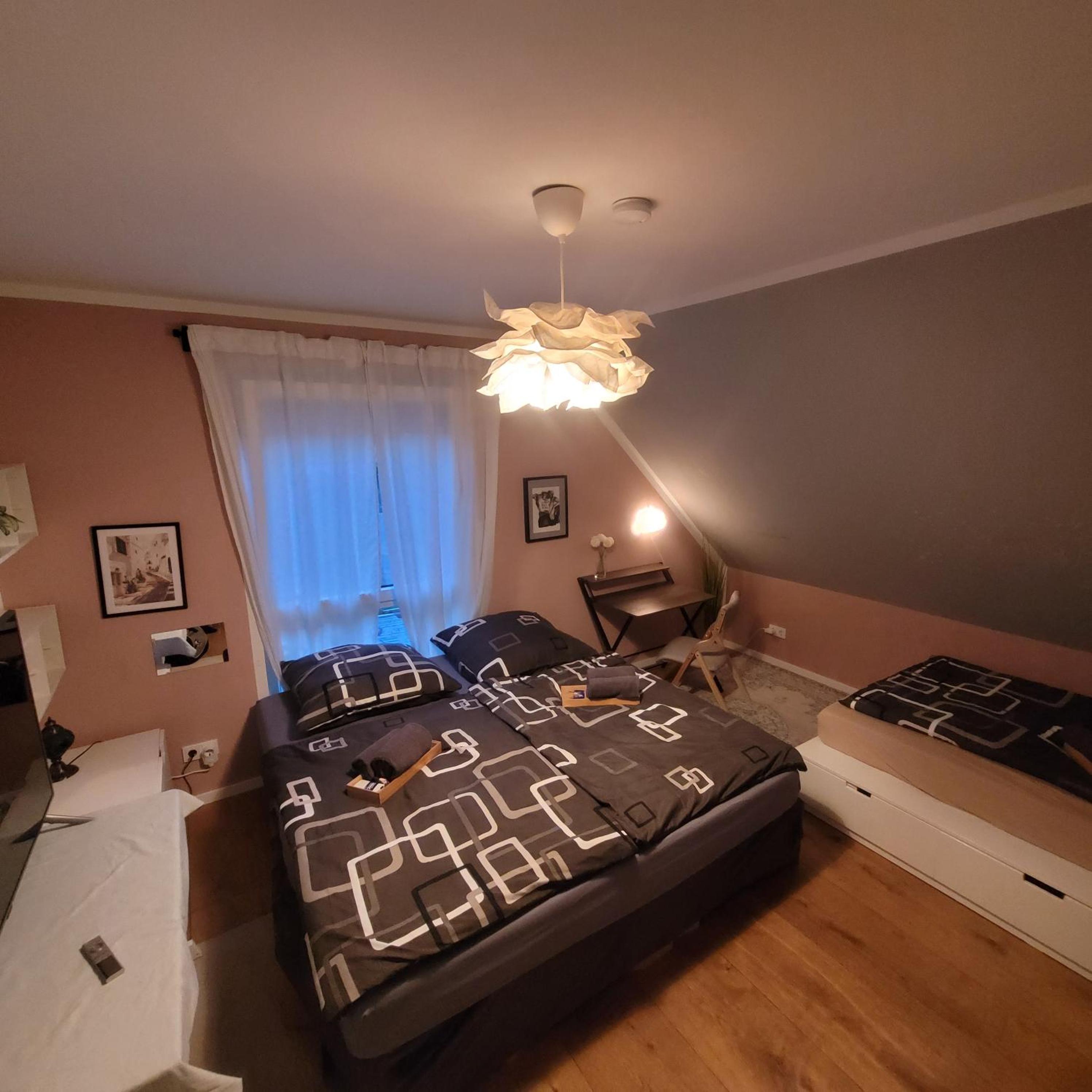 Deluxe Double Room (2 Adults + 1 Child)
