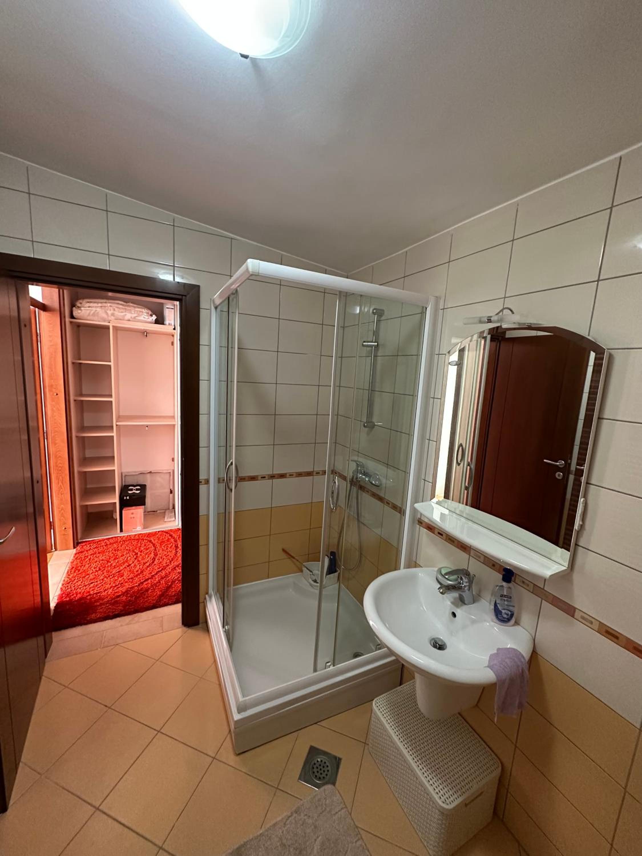 Studio Apartment photo 3