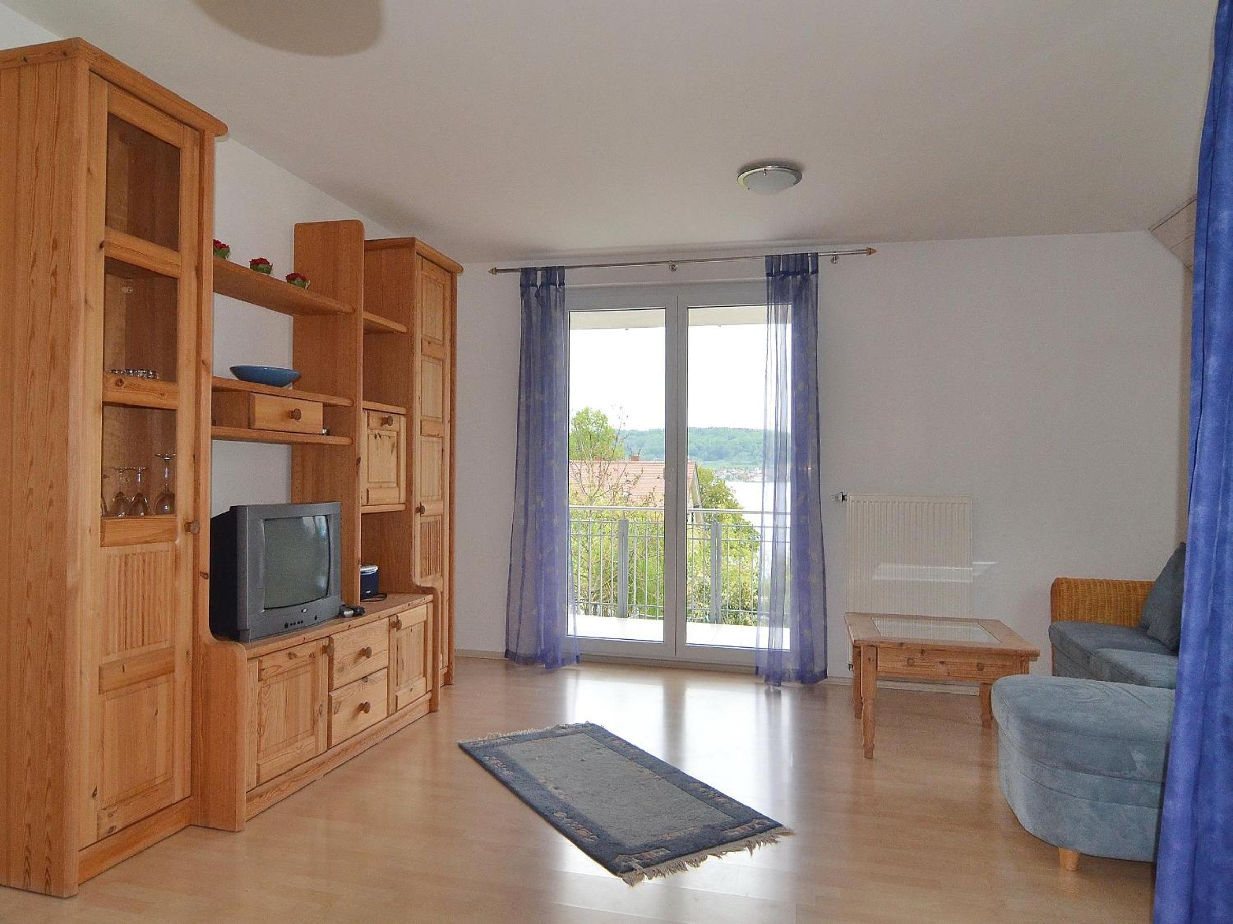 Superior One-Bedroom Apartment with Balcony