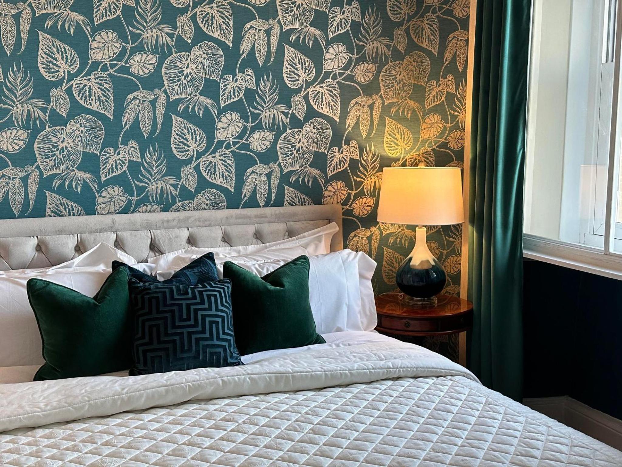 Superior King Room photo 3