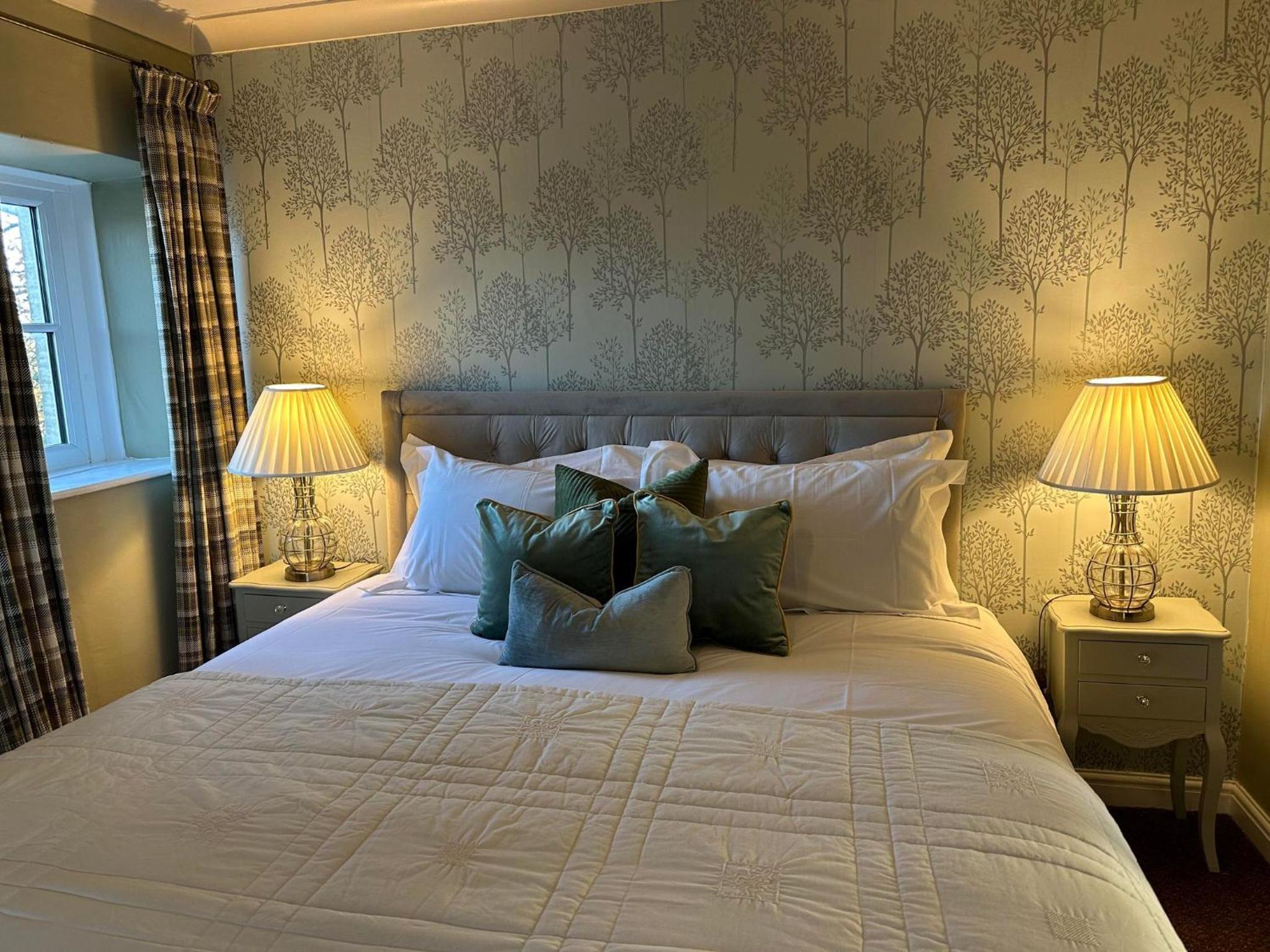 King Room with Spa Bath photo 2