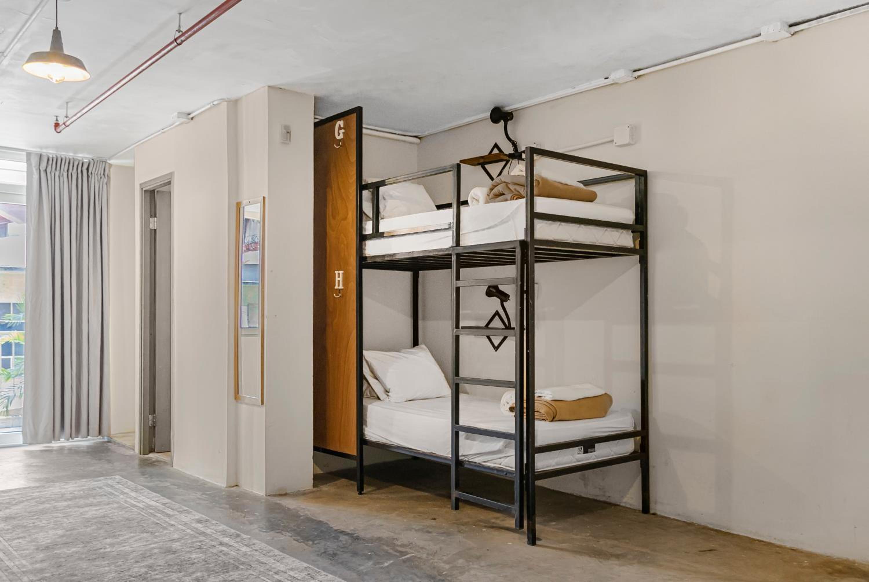 Bed In 6-Bed Mixed Dormitory Room