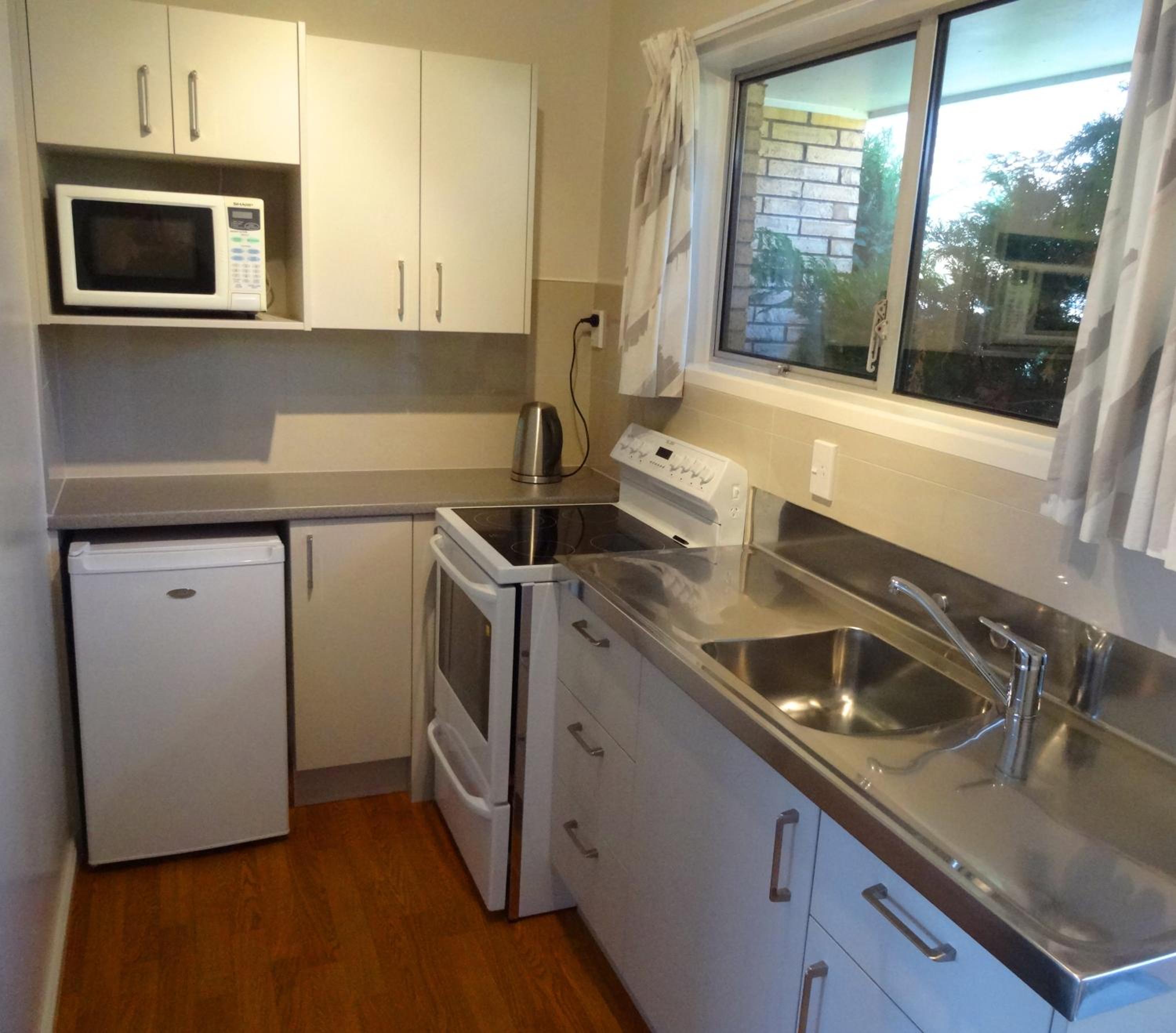 One-Bedroom Apartment - Photo 5