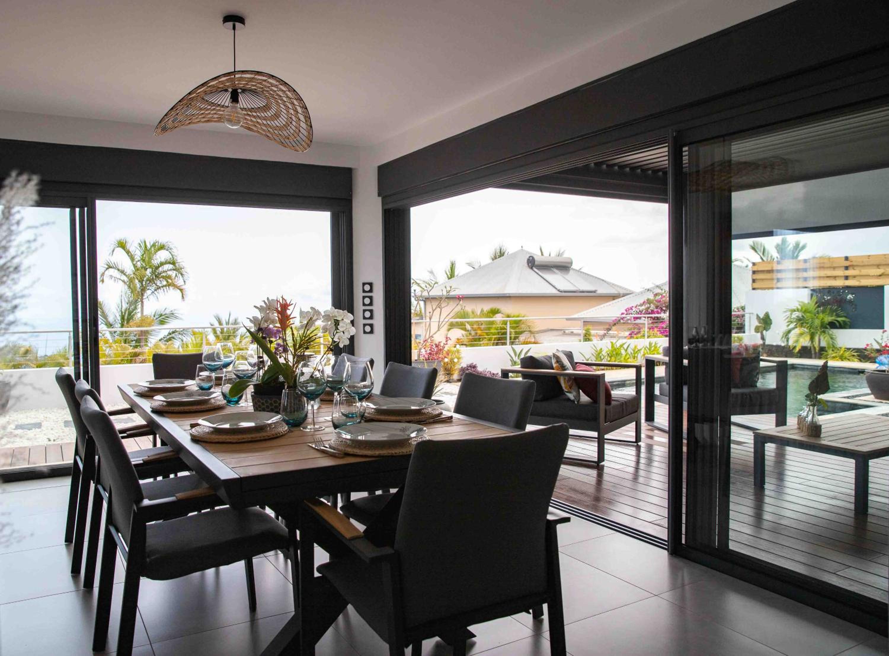 Villa photo 3