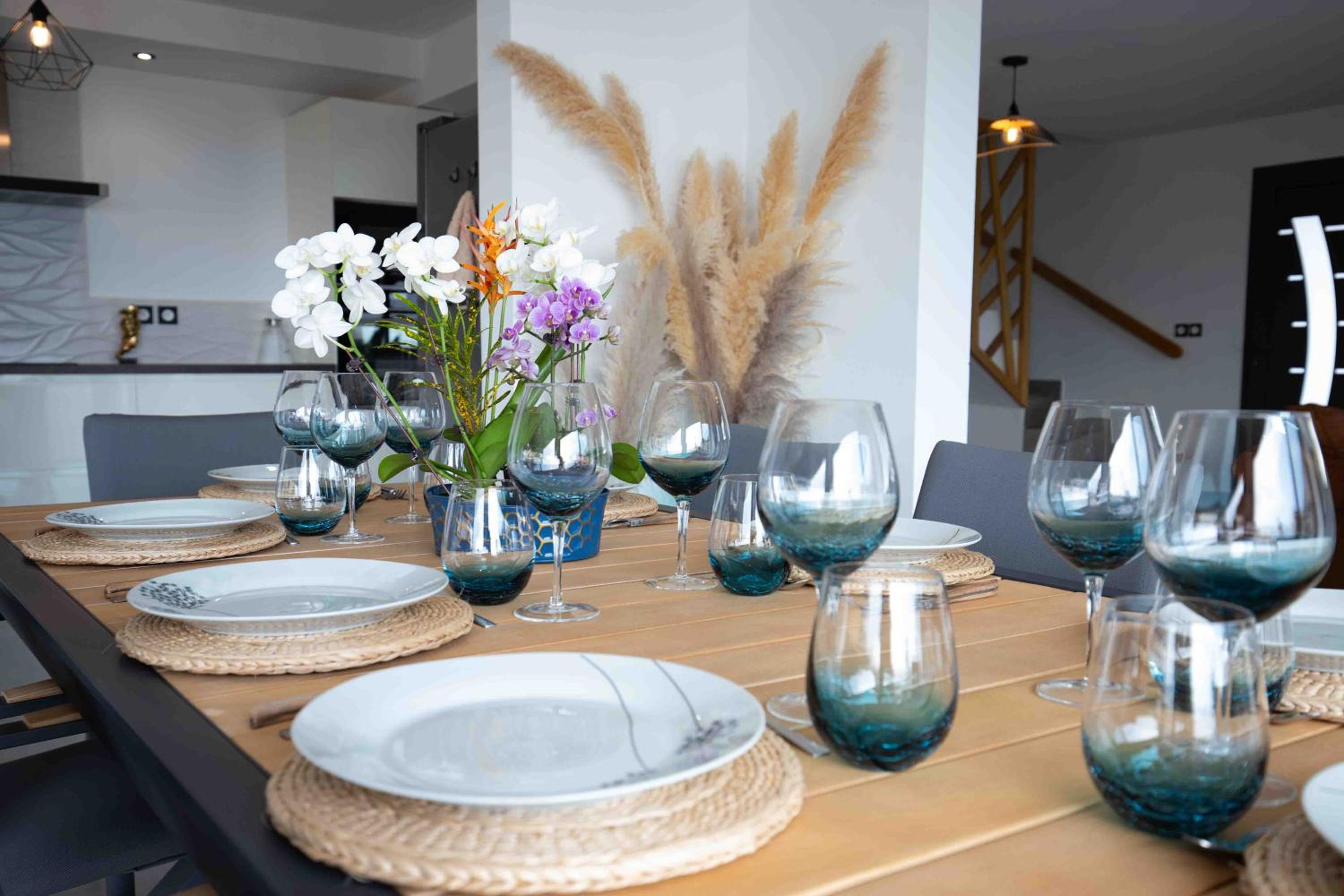 Villa photo 2