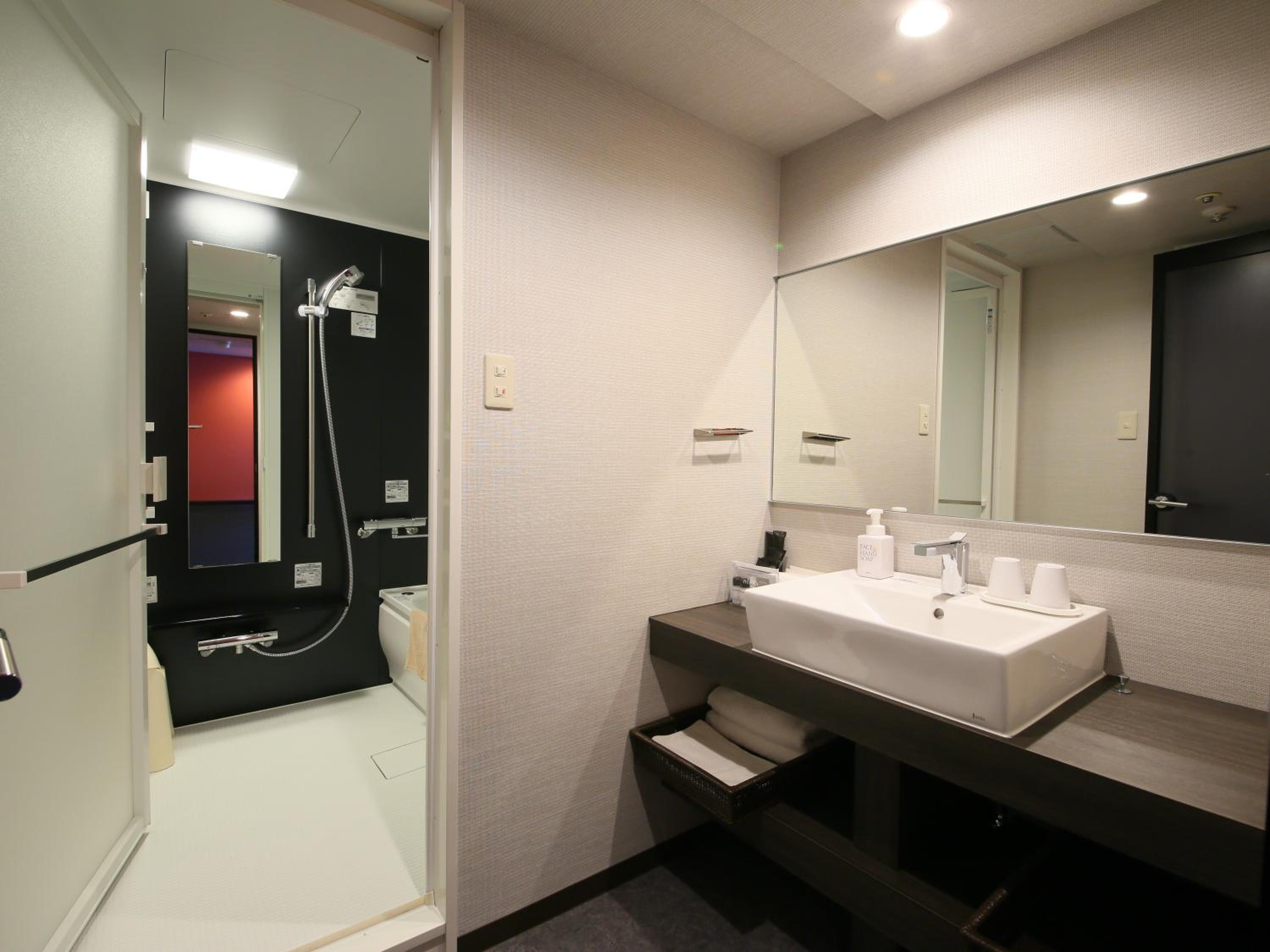 Grand Comfort Twin Room (9F-10F) with Mt.Fuji view - Non-Smoking - No Daily Cleaning thumbnail 5
