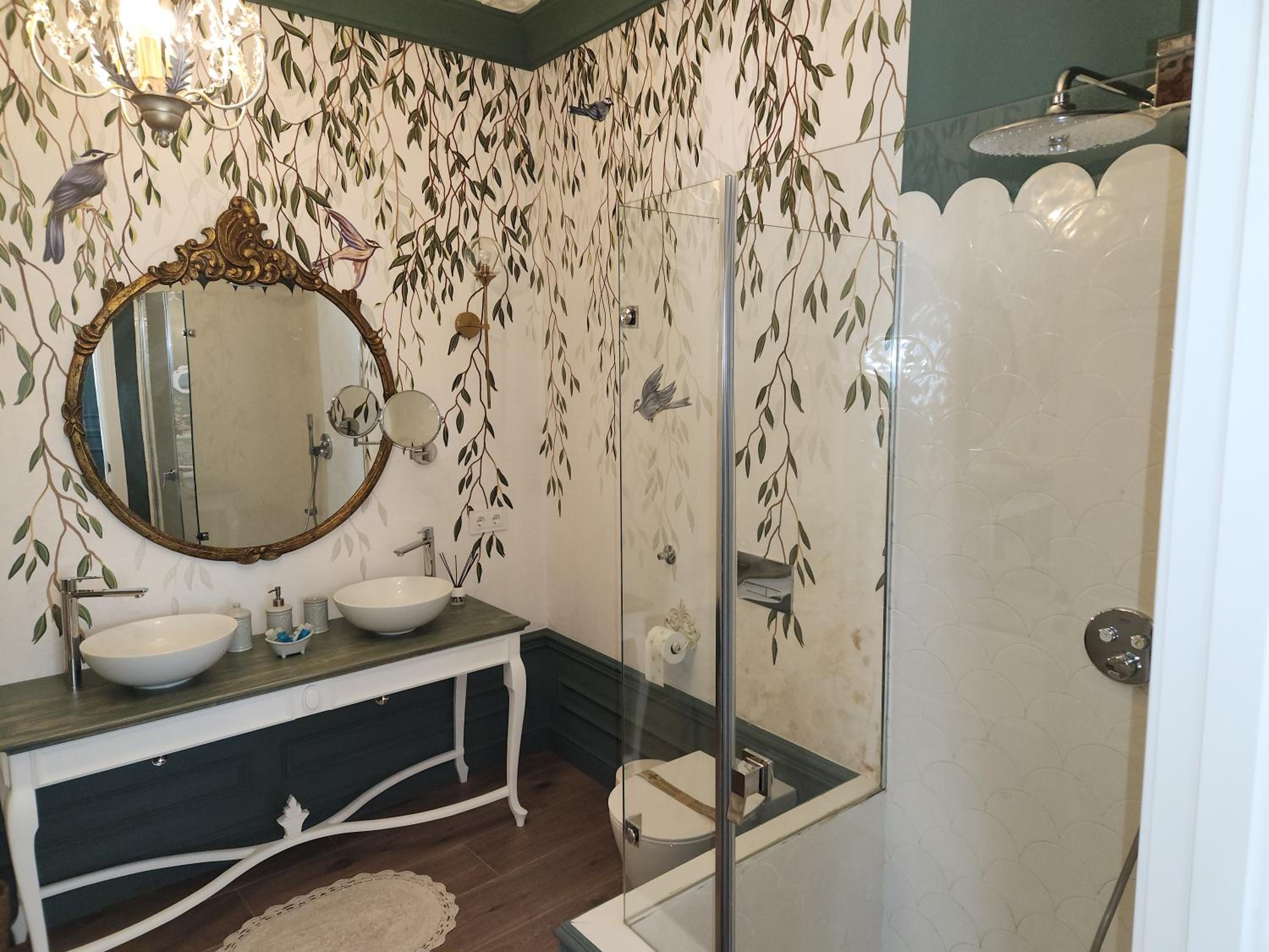 Junior Suite with Pool View - Photo 12