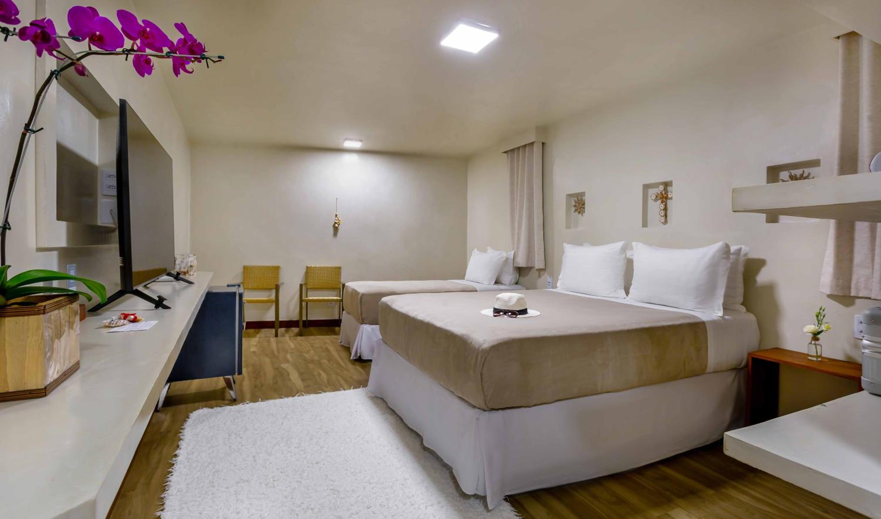 Quarto Luxo com Banheira