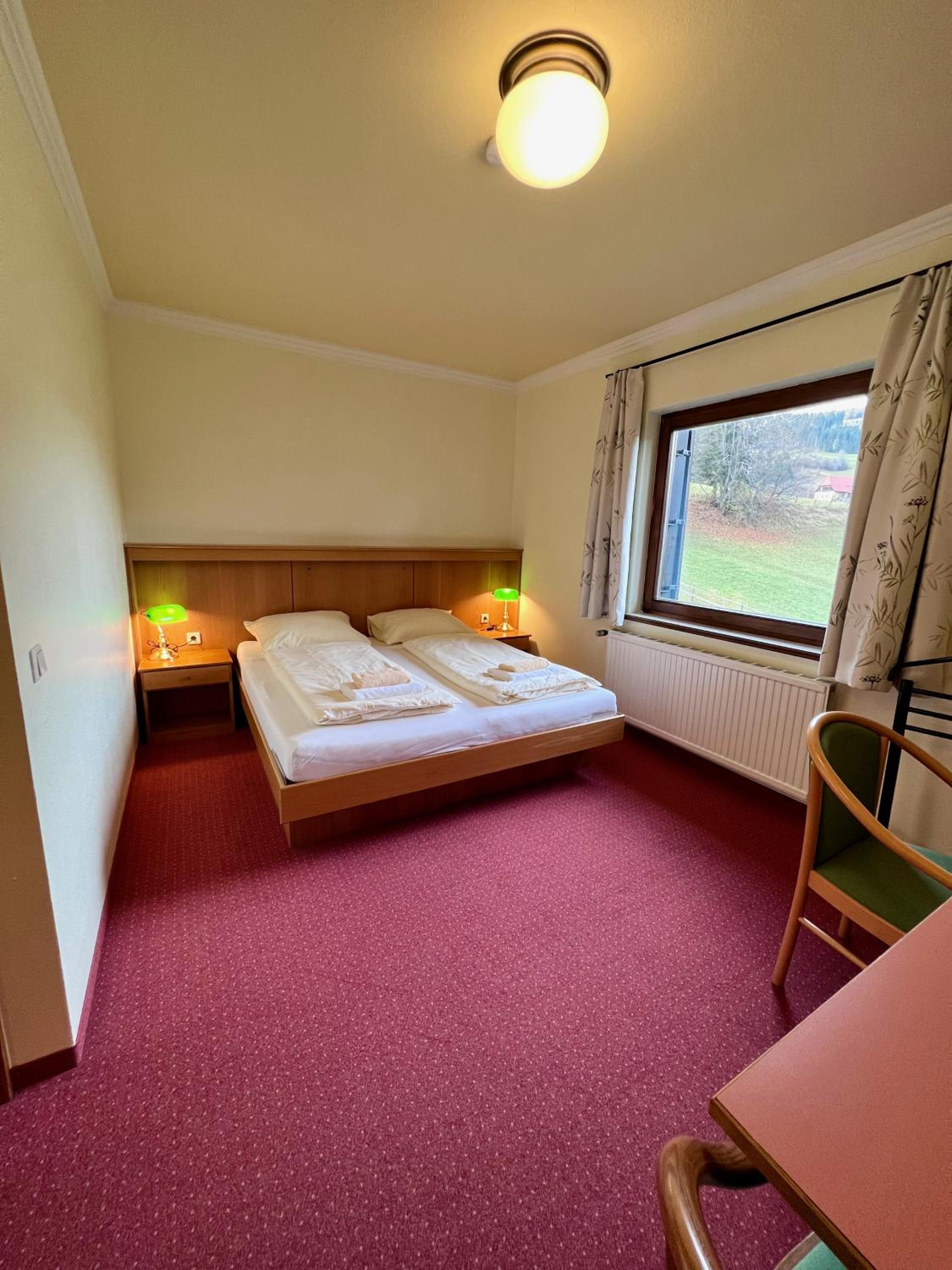 Double Room - Photo 5