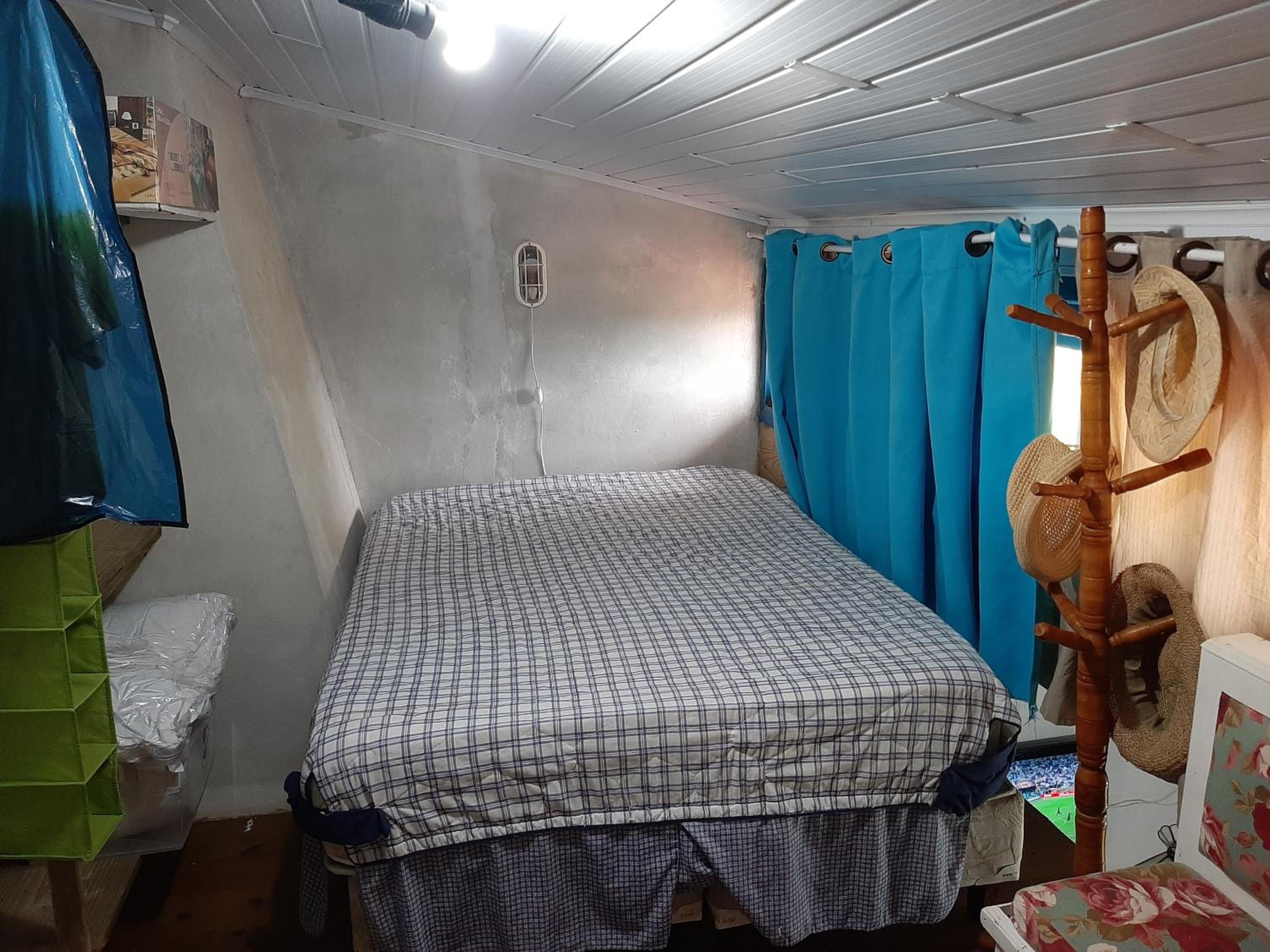 One-Bedroom House photo 1