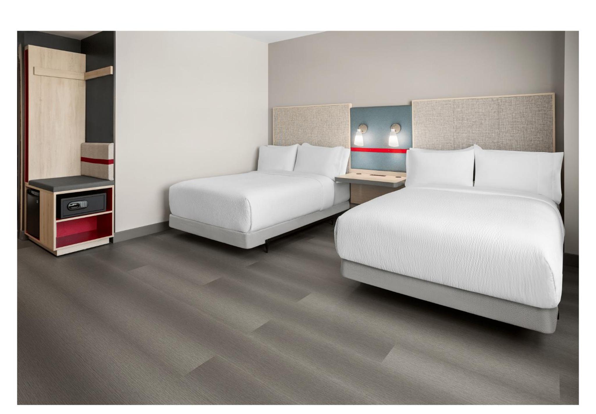 Mobility Accessible Room with Two Double Beds with Roll-In Shower - Photo 3