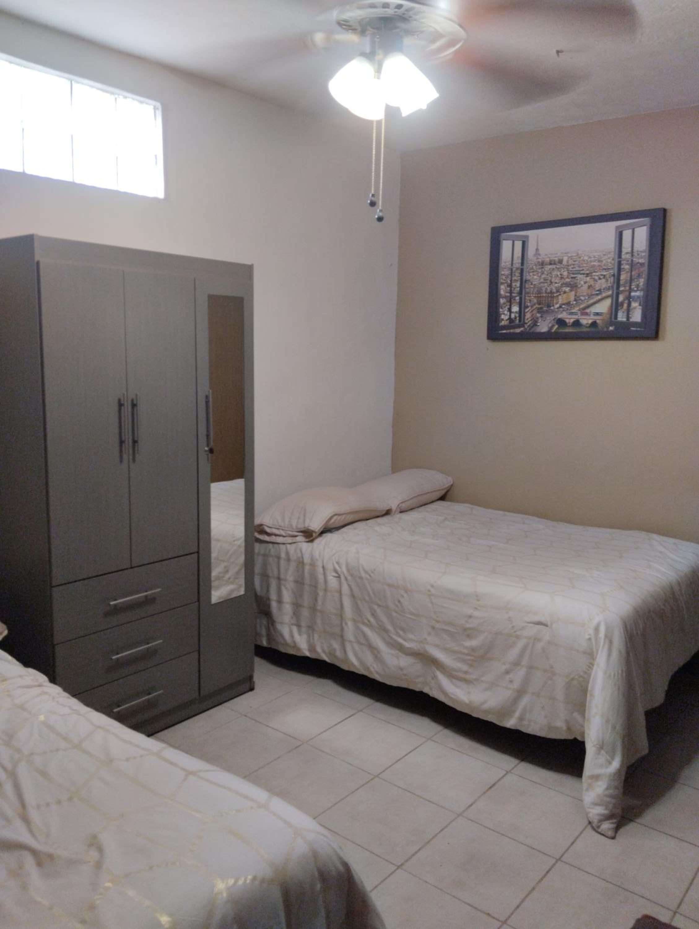 Double Room With Private Bathroom photo 3
