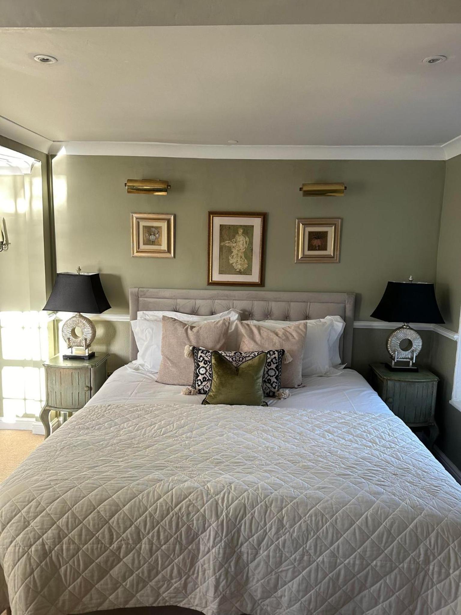 King Room with Garden View photo 2