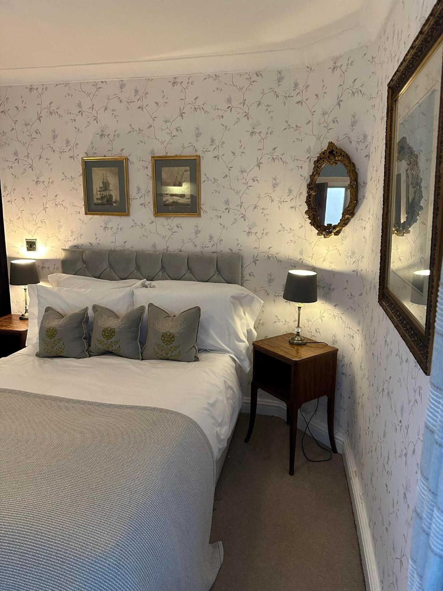 Deluxe Double Room photo 3