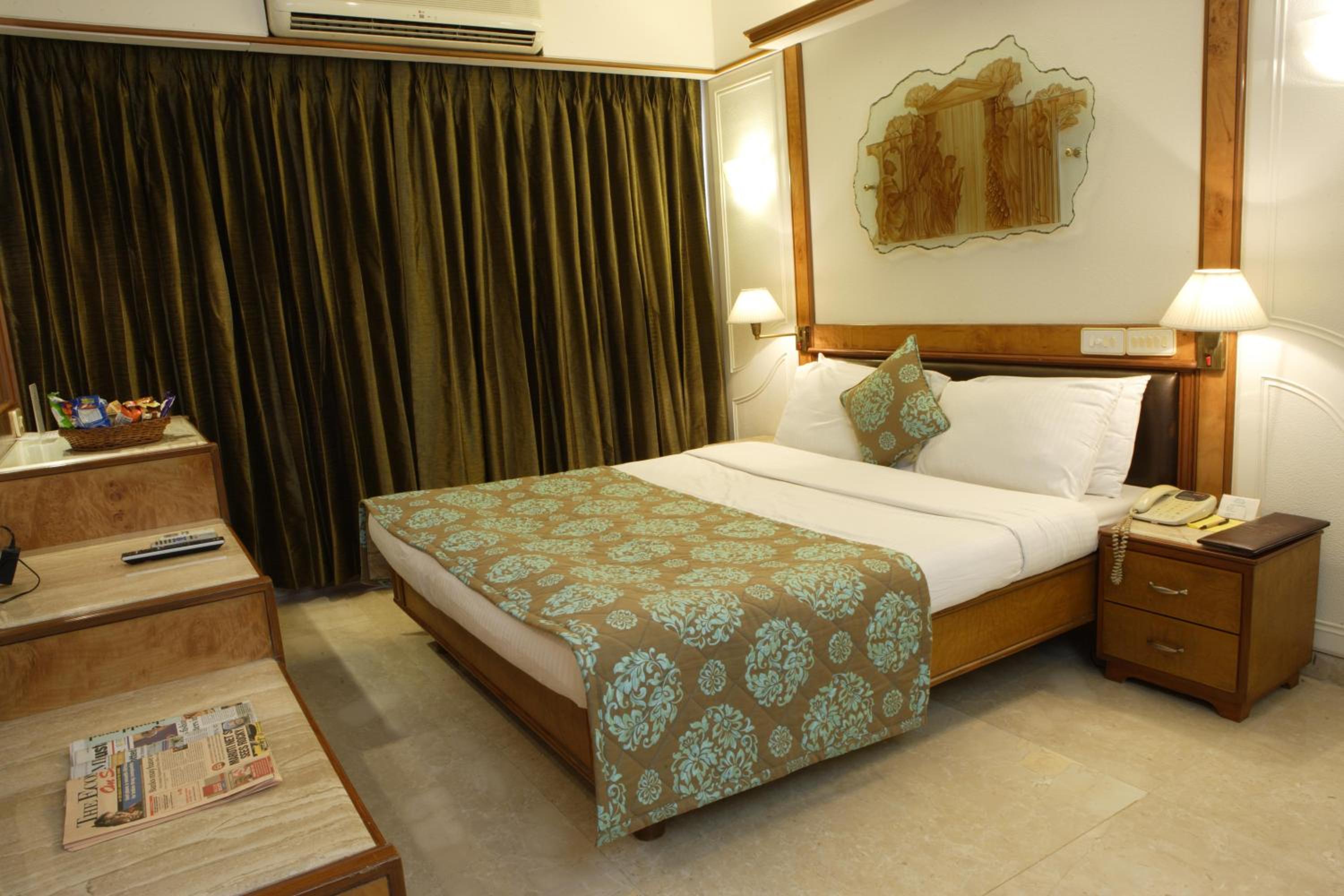 Deluxe Double or Twin Room - Photo 3