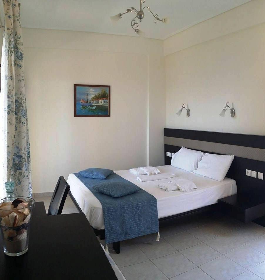 Double Room - Photo 4
