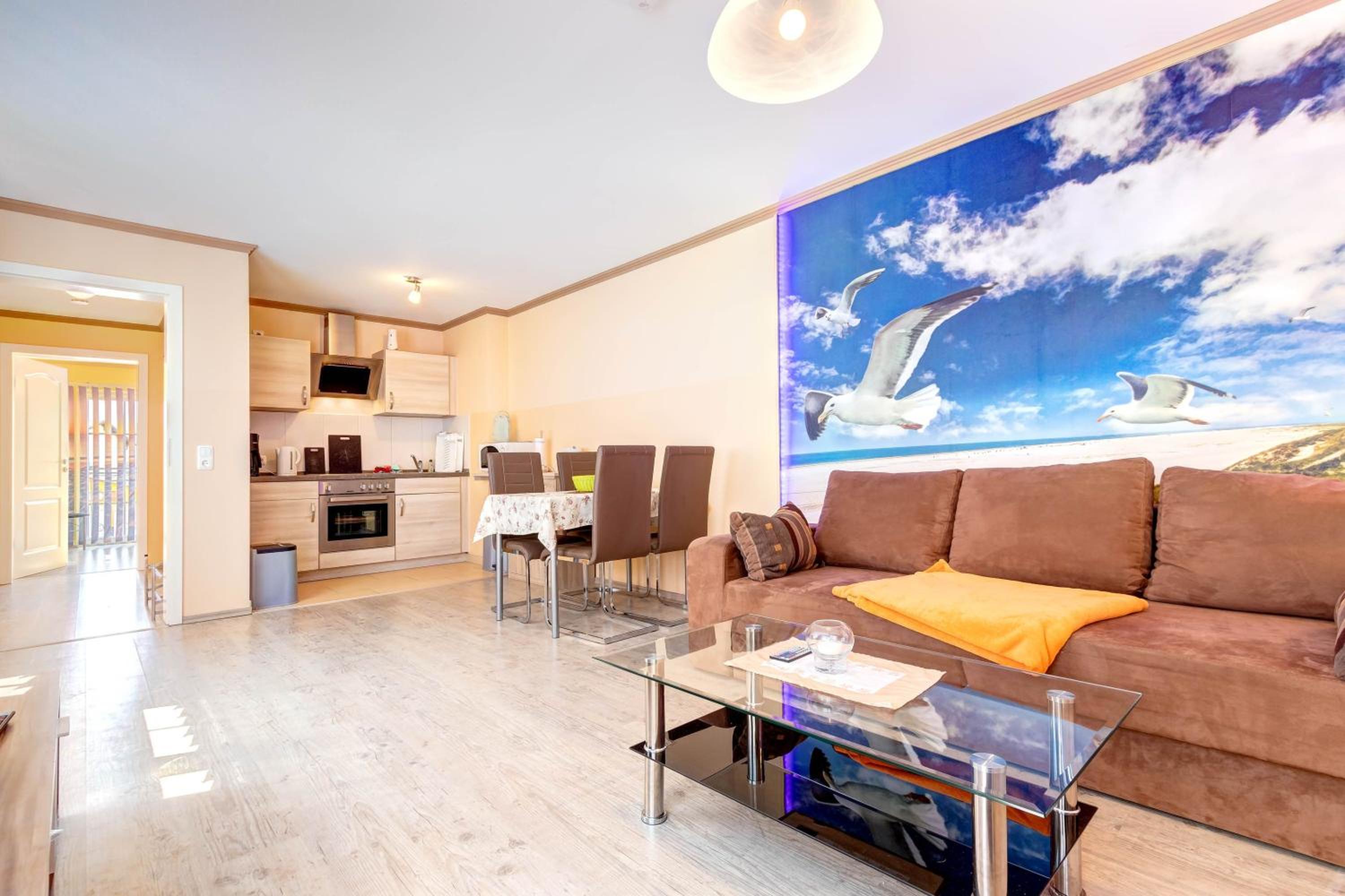 One-Bedroom Apartment with Shower photo 3
