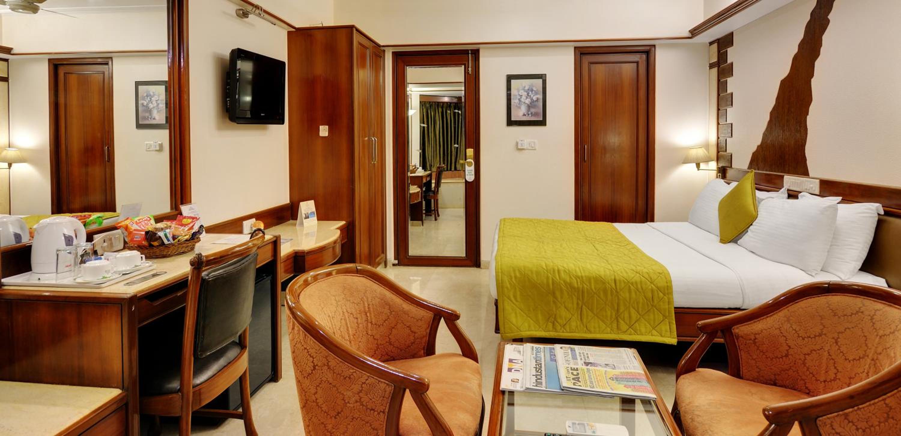 Superior Double or Twin Room - Photo 3