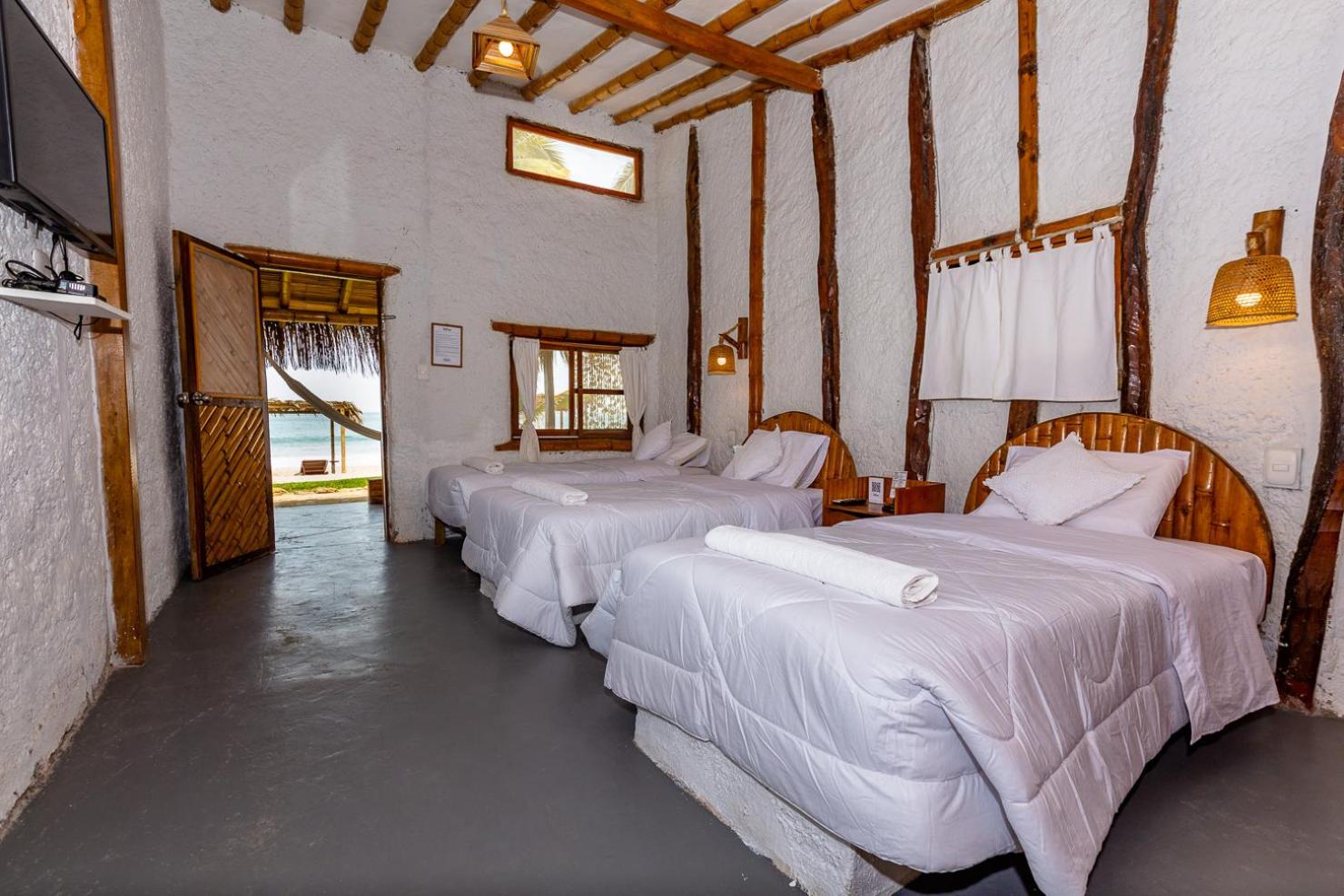 Standard Triple Room with Sea View photo 2