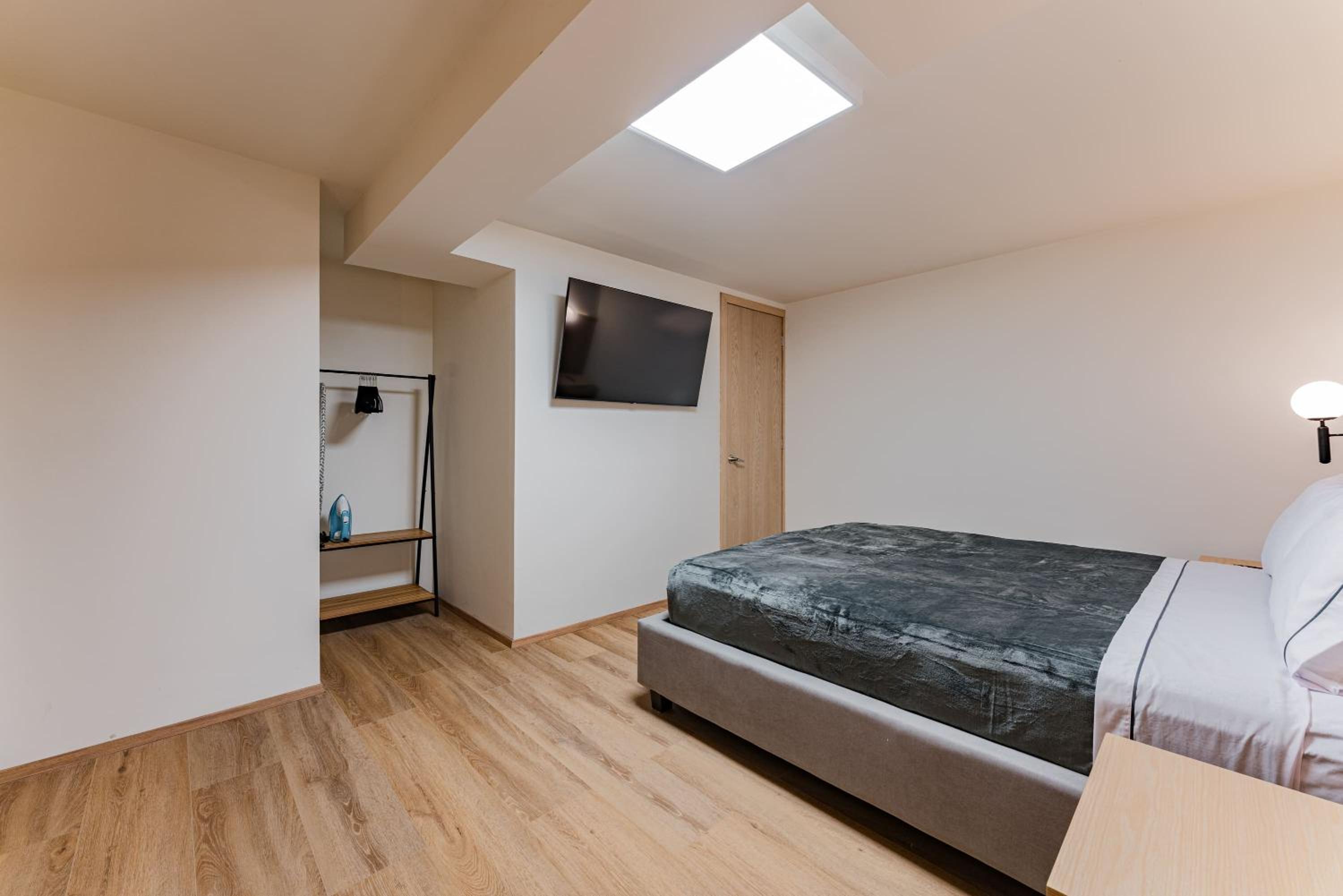 Standard Double Room - Photo 6