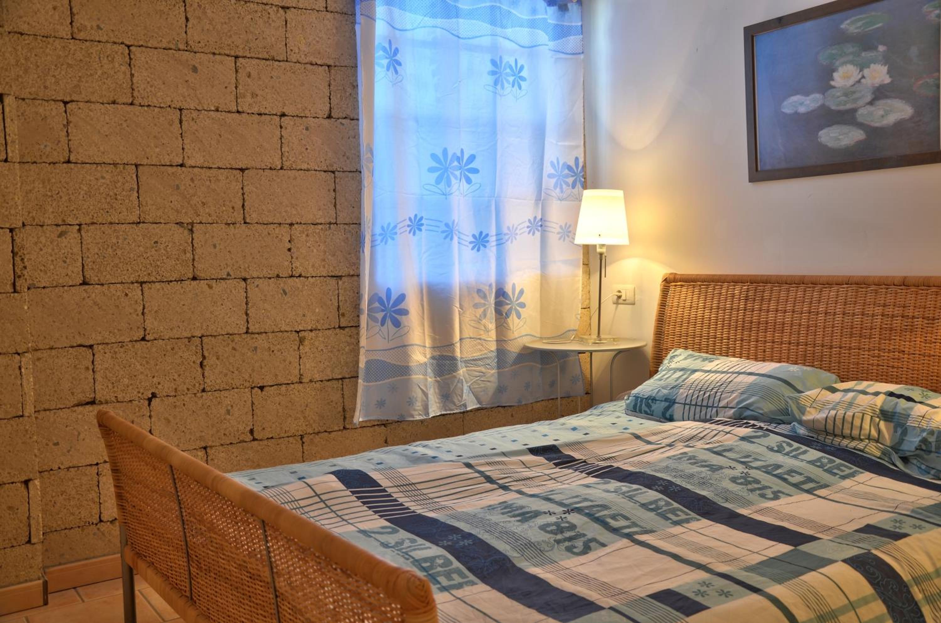 One-Bedroom Apartment 3 photo 3