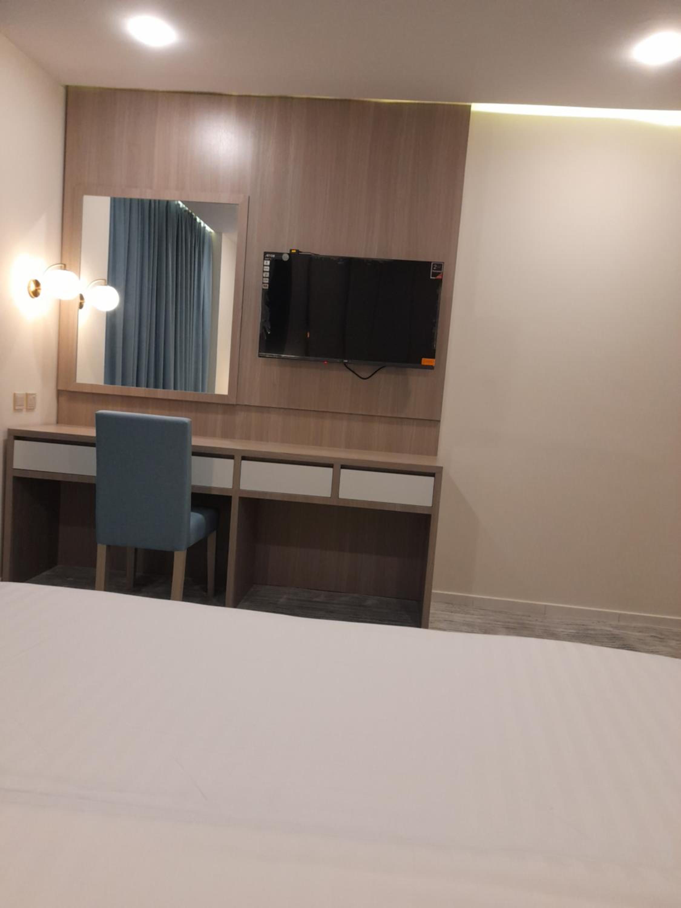 Deluxe Room (2 Adults + 1 Child) photo 3