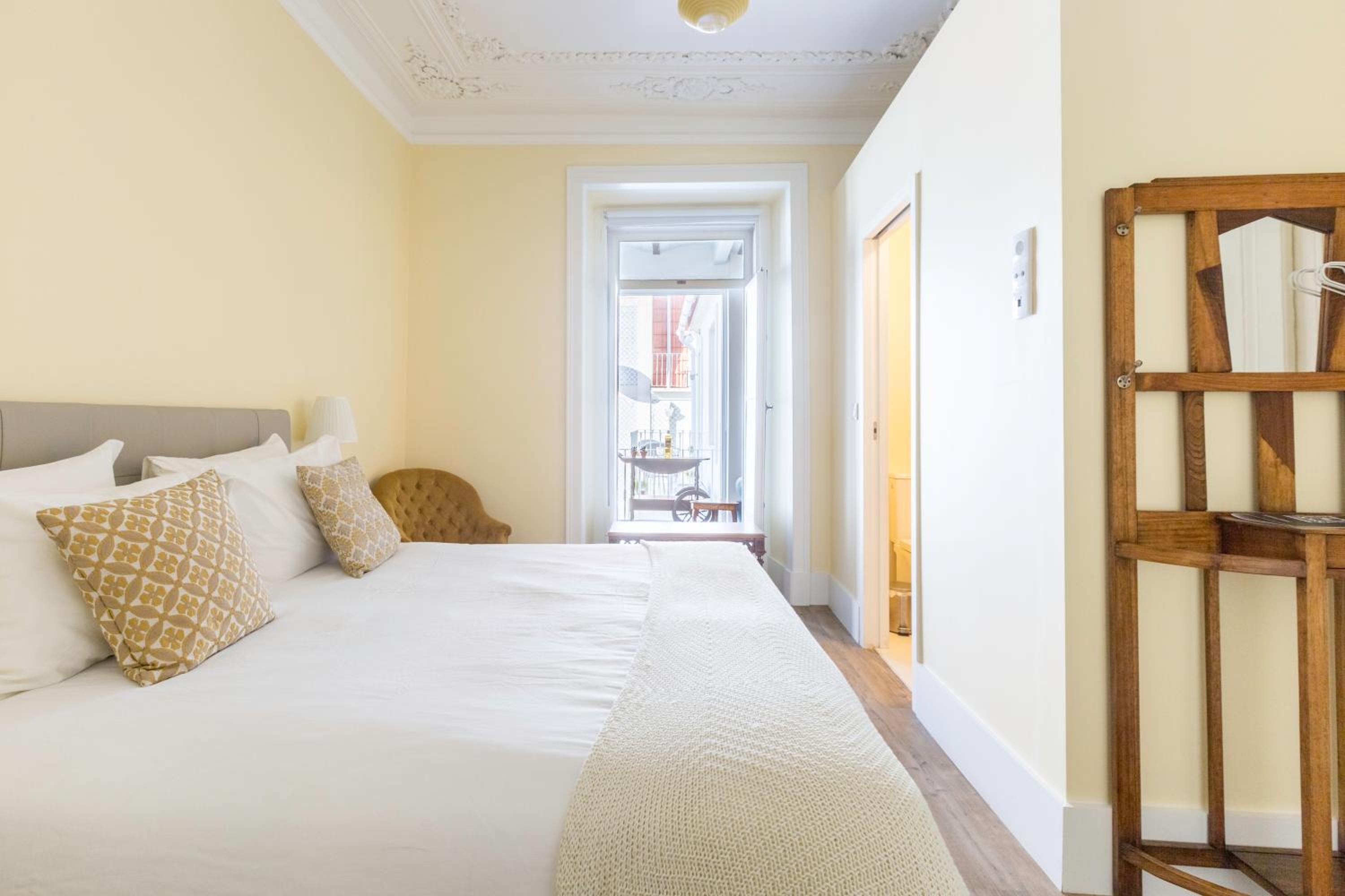 Double Room with Private Bathroom photo 3