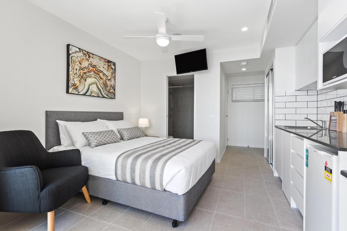 Studio apartment without car park photo 1