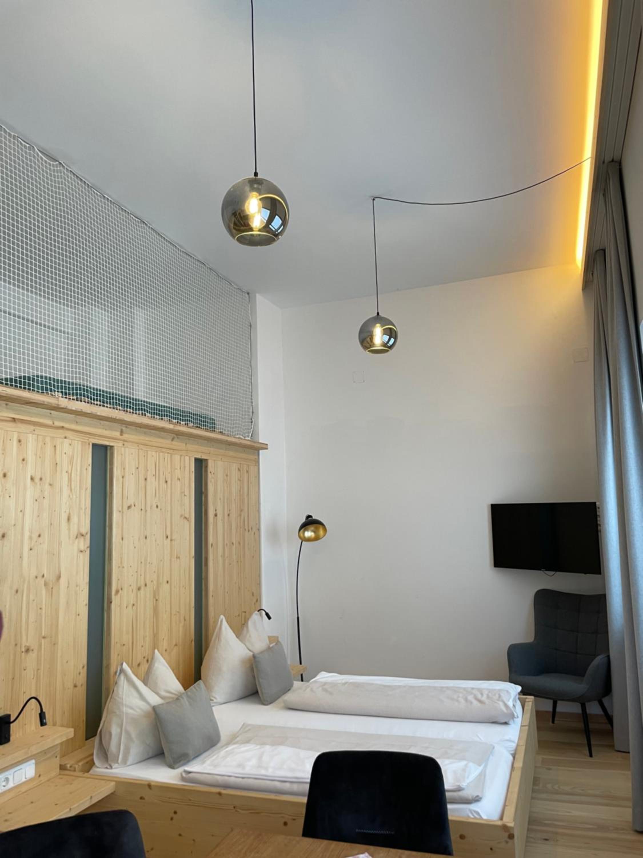 Apartment - Split Level