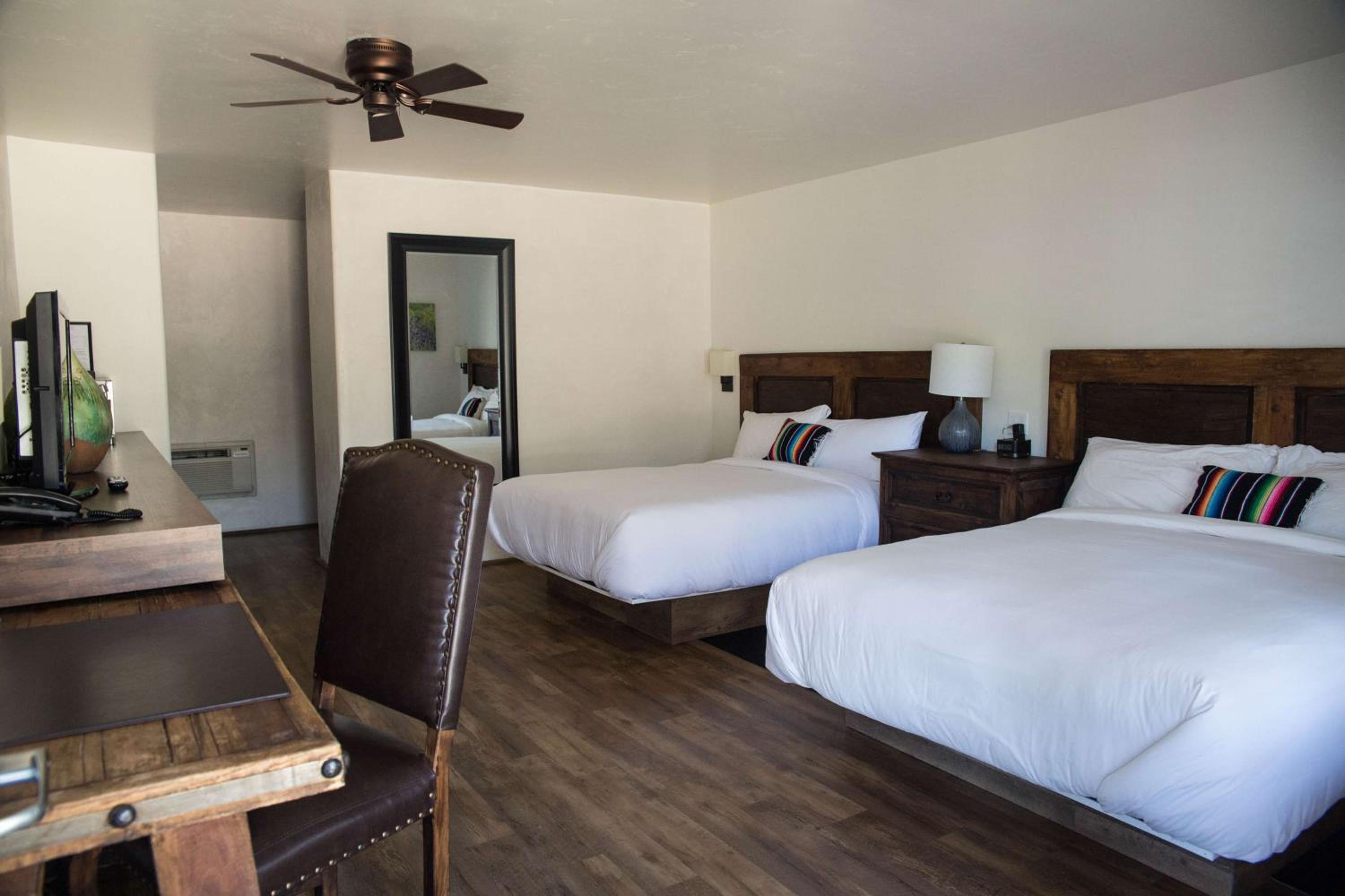 Deluxe Queen Room with Two Queen Beds - Non-Smoking photo 1