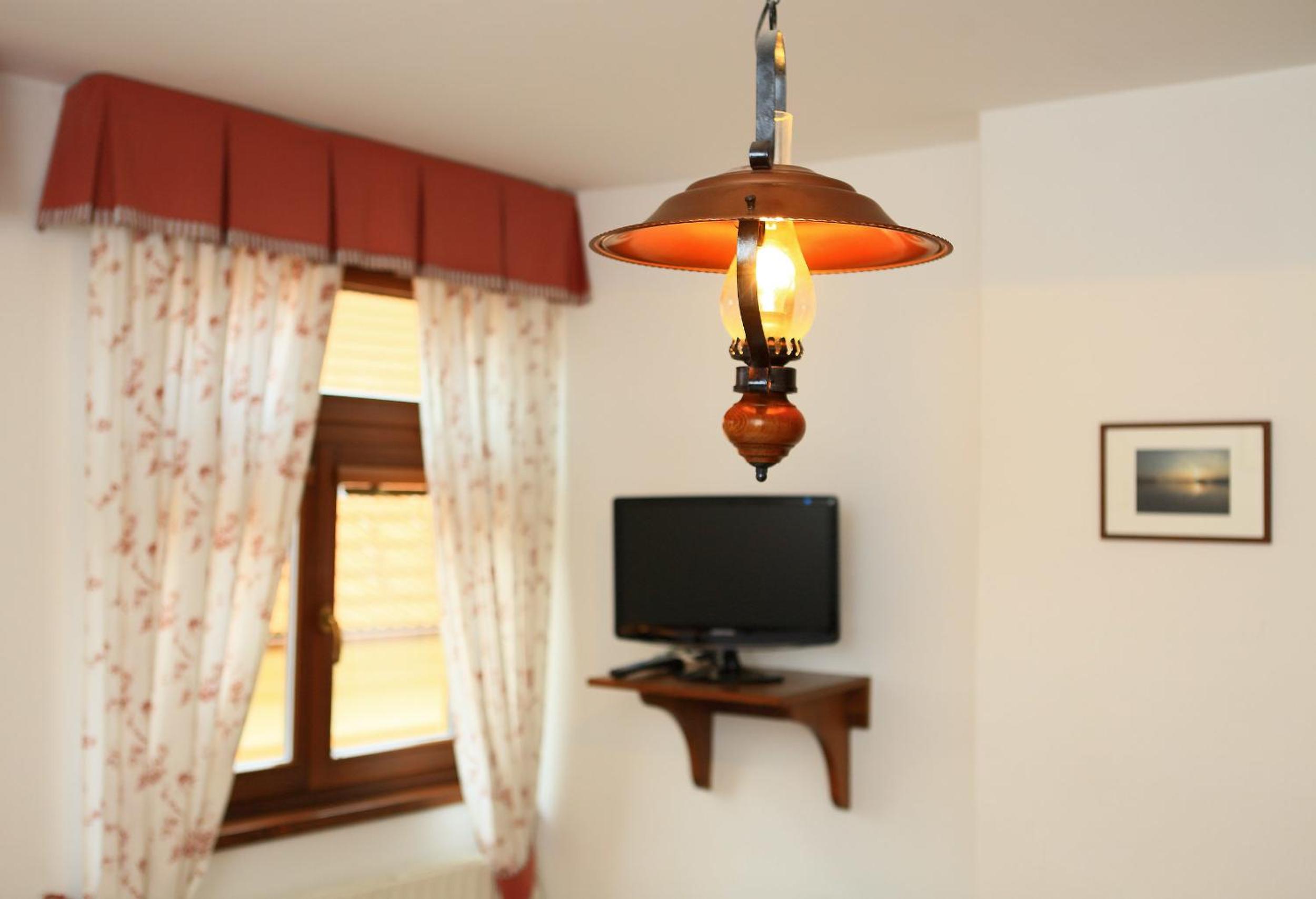 Double Room with Private Bathroom (Popelčina komůrka) photo 1