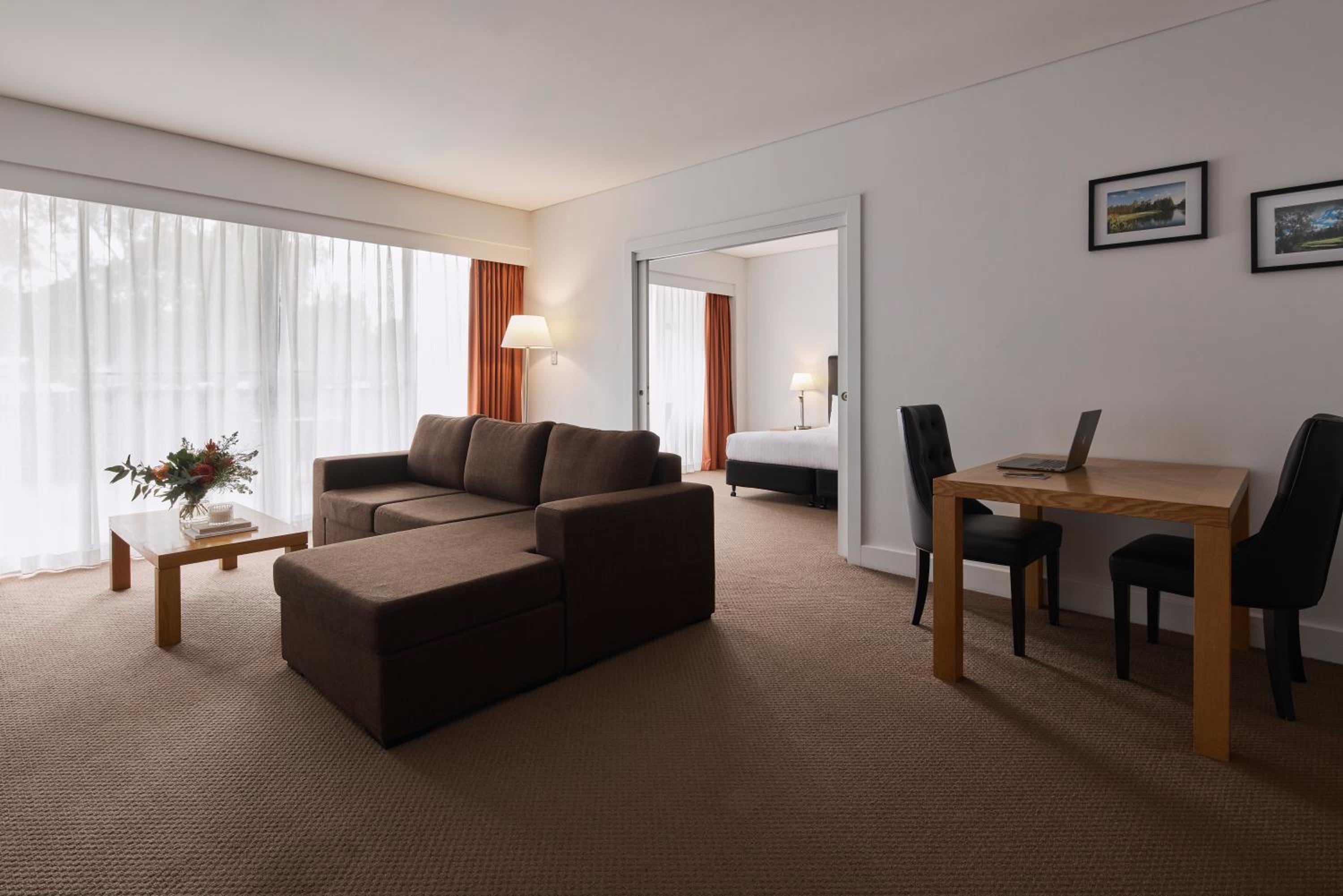King Suite with Jet Bath