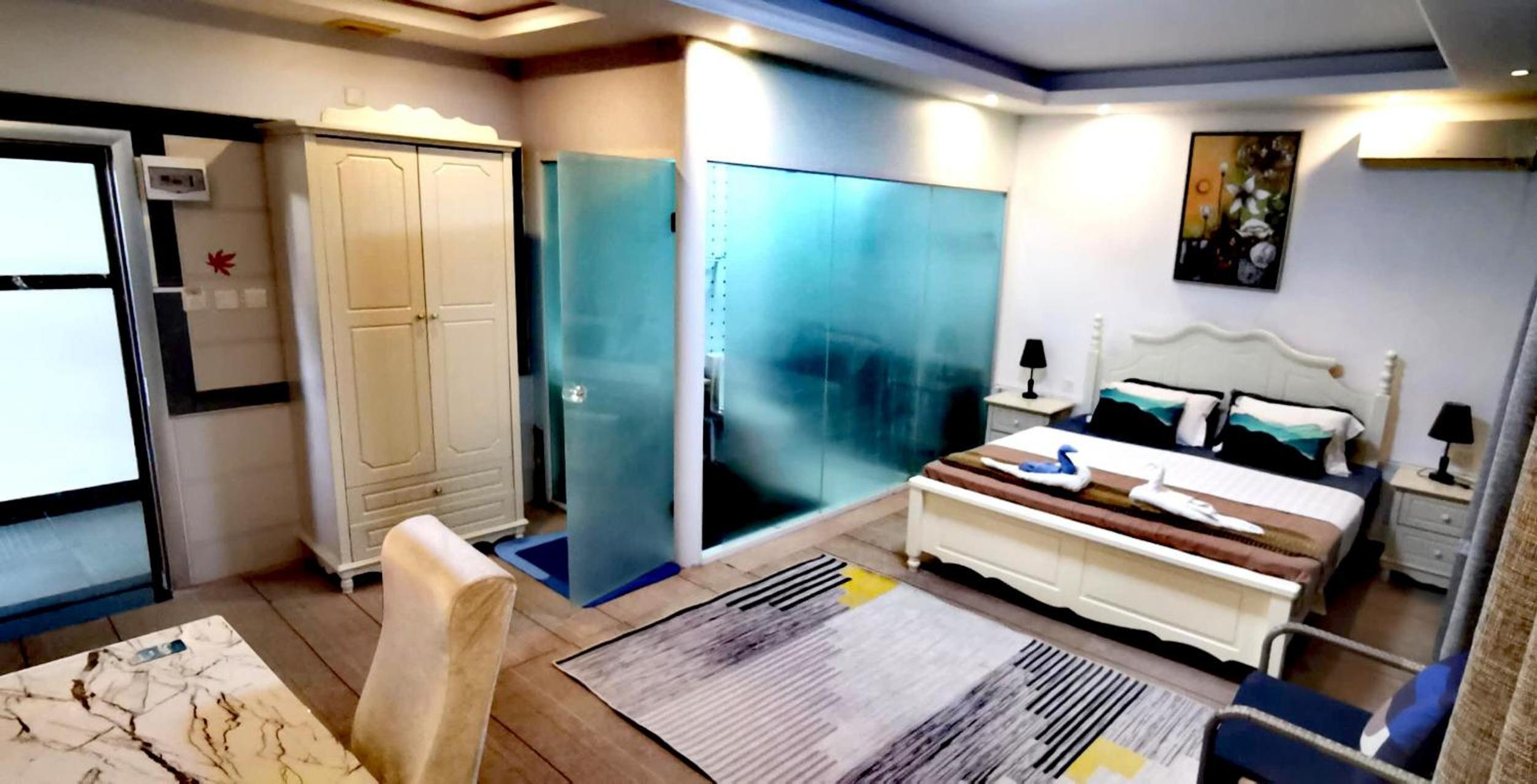 Standard Double or Twin Room with Balcony photo 2