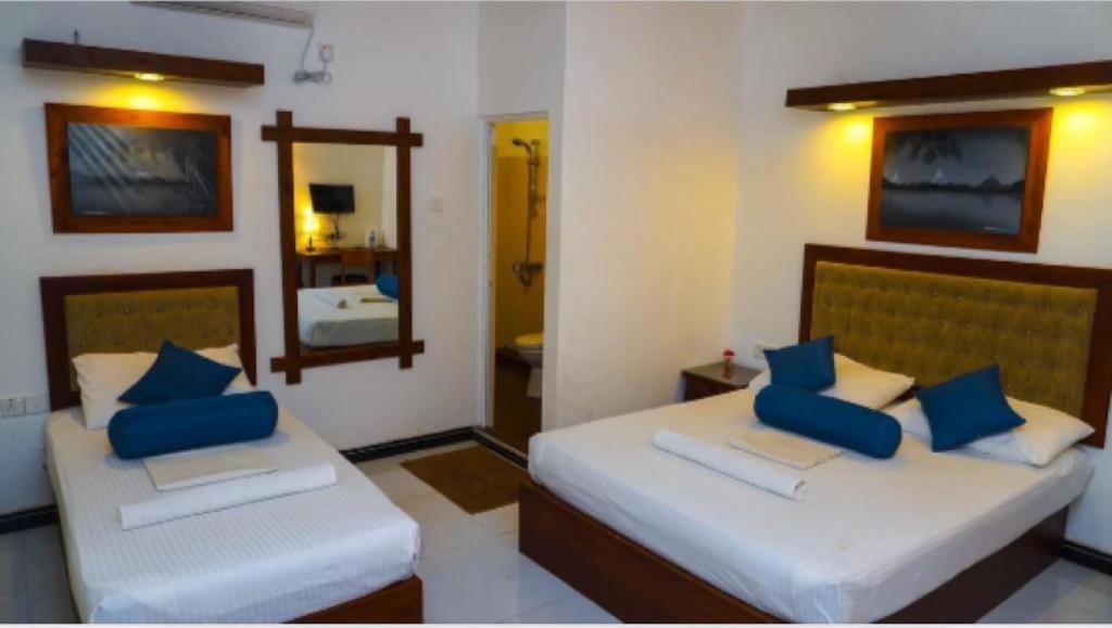 Deluxe Triple Room photo 1
