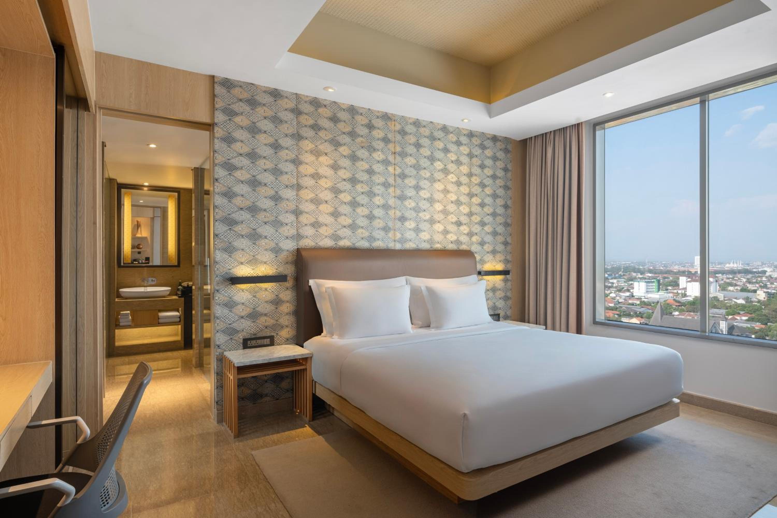 Executive Suite photo 2