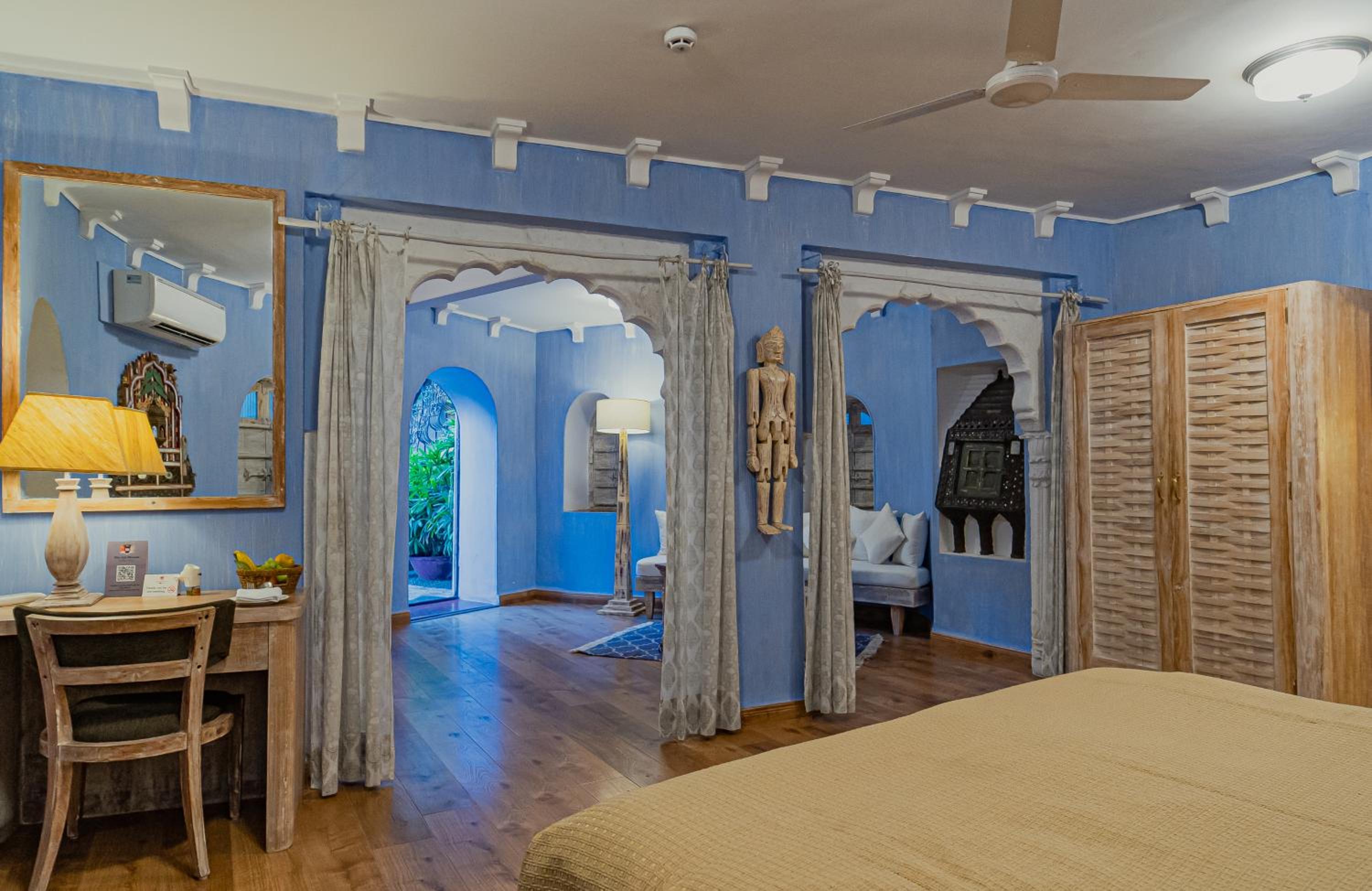 Suite: 20% off on Food & Beverage services, Enjoy Buffet Breakfast, Wifi, Welcome Drink upon arrival, Early Check in & Late Check out – subject to availability  photo 1
