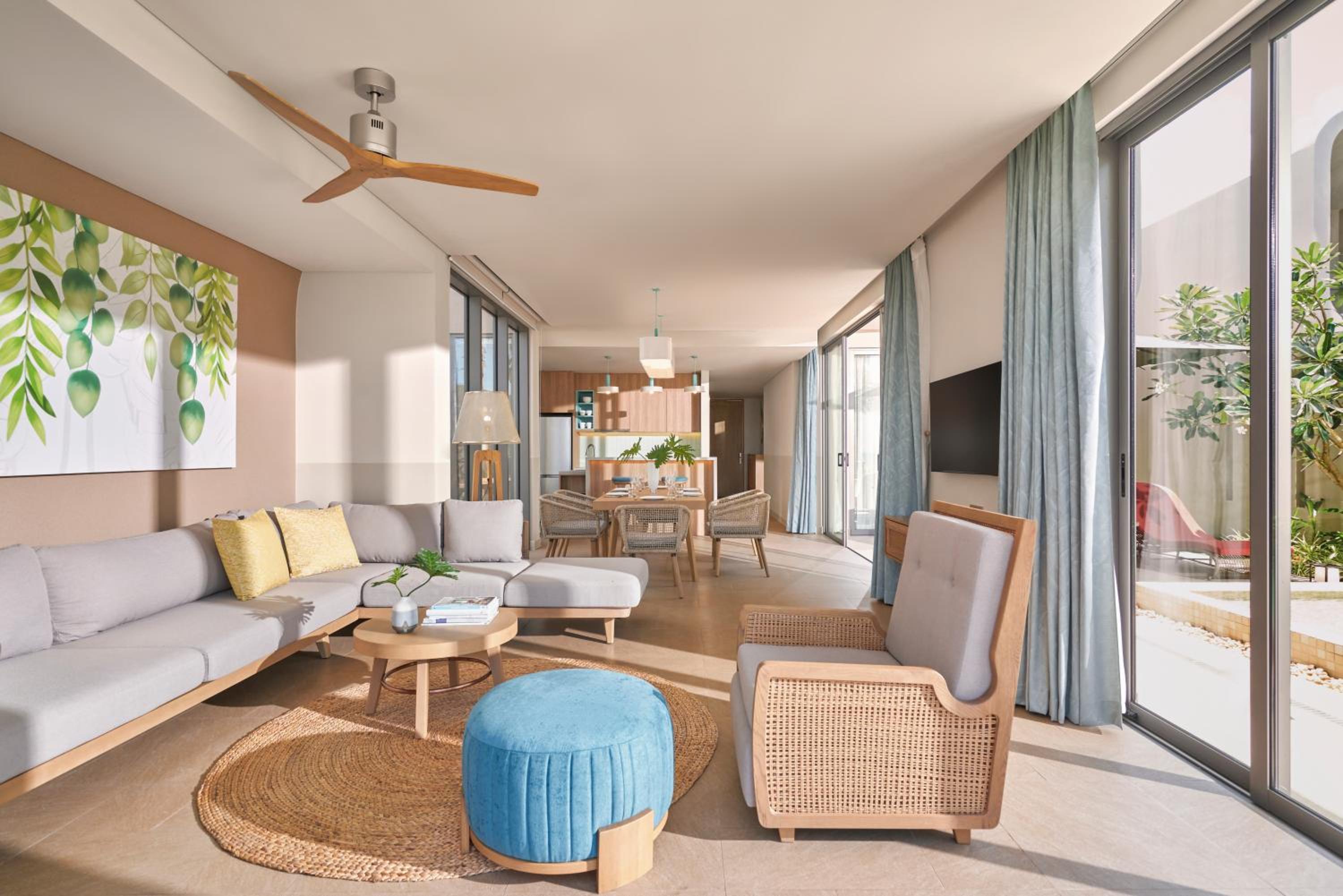 3 Bedroom Oceanfront Pool Villa