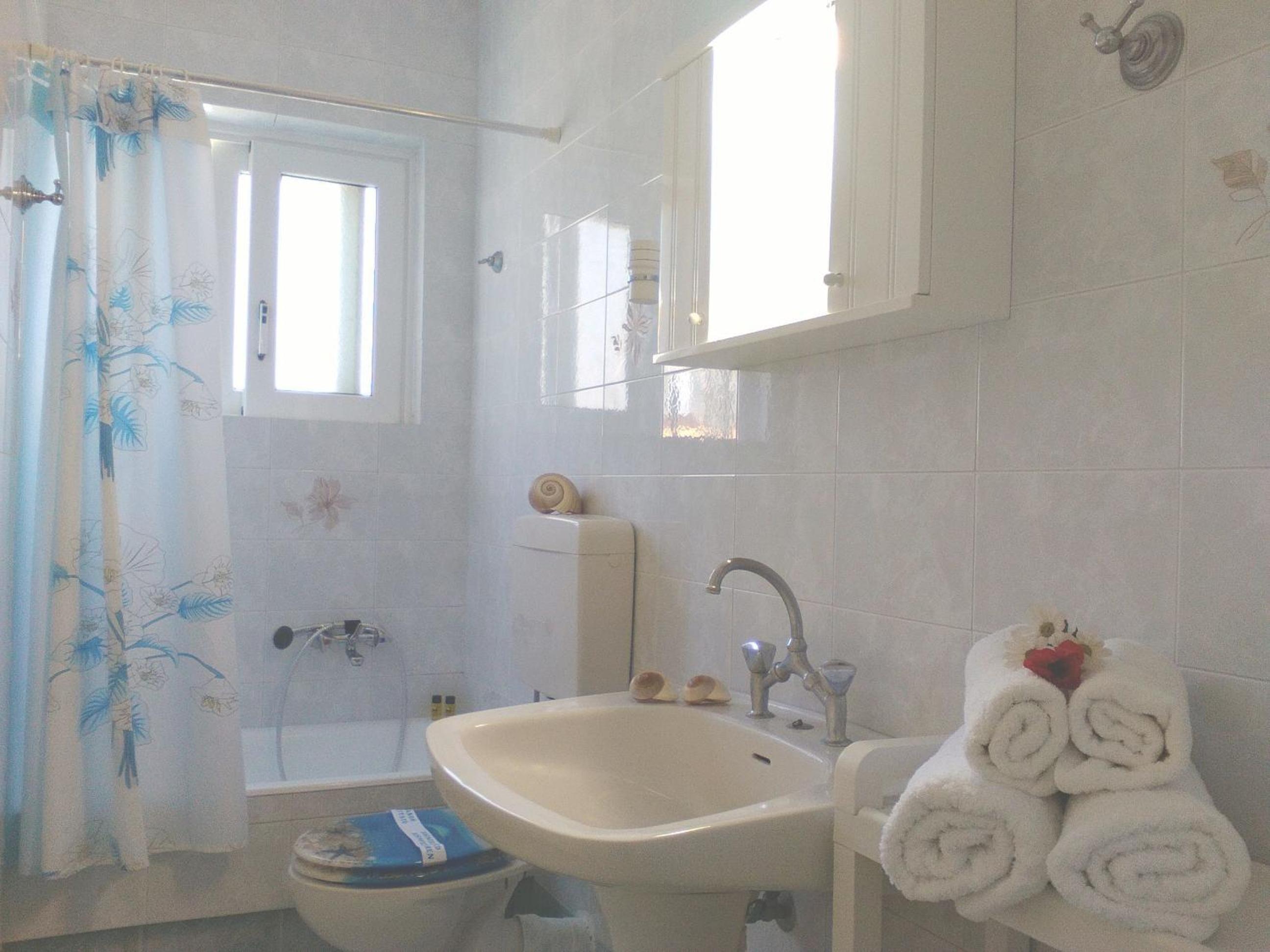 Apartment with Side Sea View photo 3