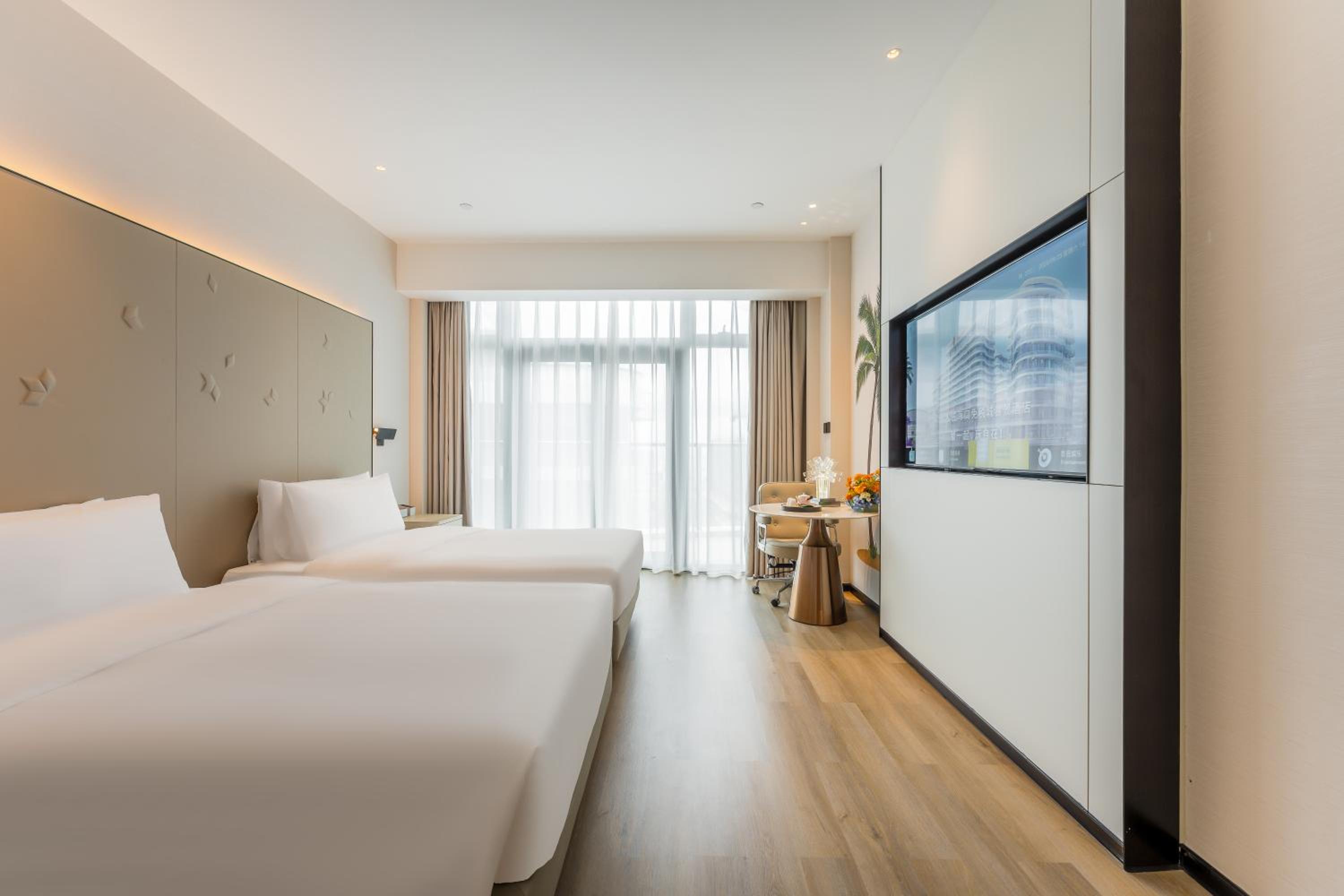 Deluxe Twin Room photo 3
