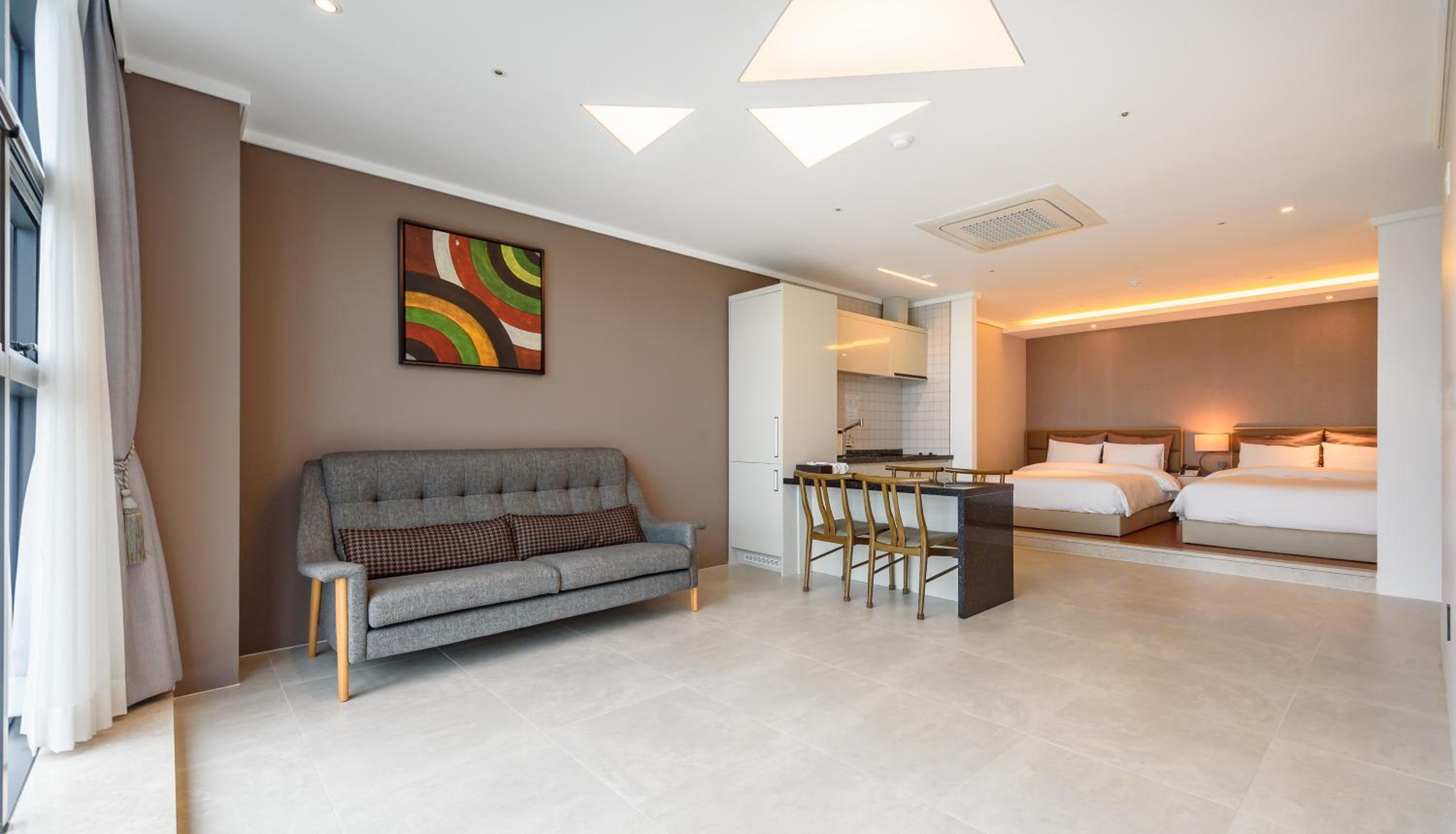 Hotel Friend Twin Room