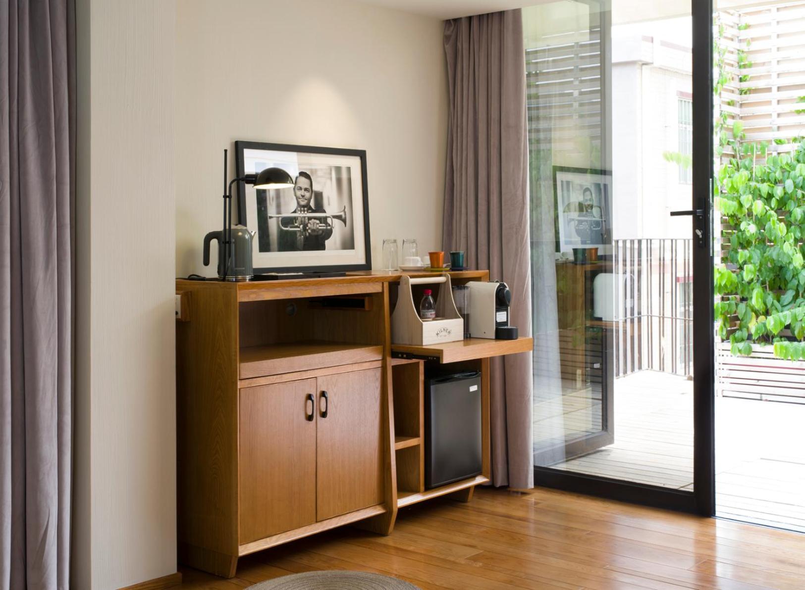 One-Bedroom Suite photo 2