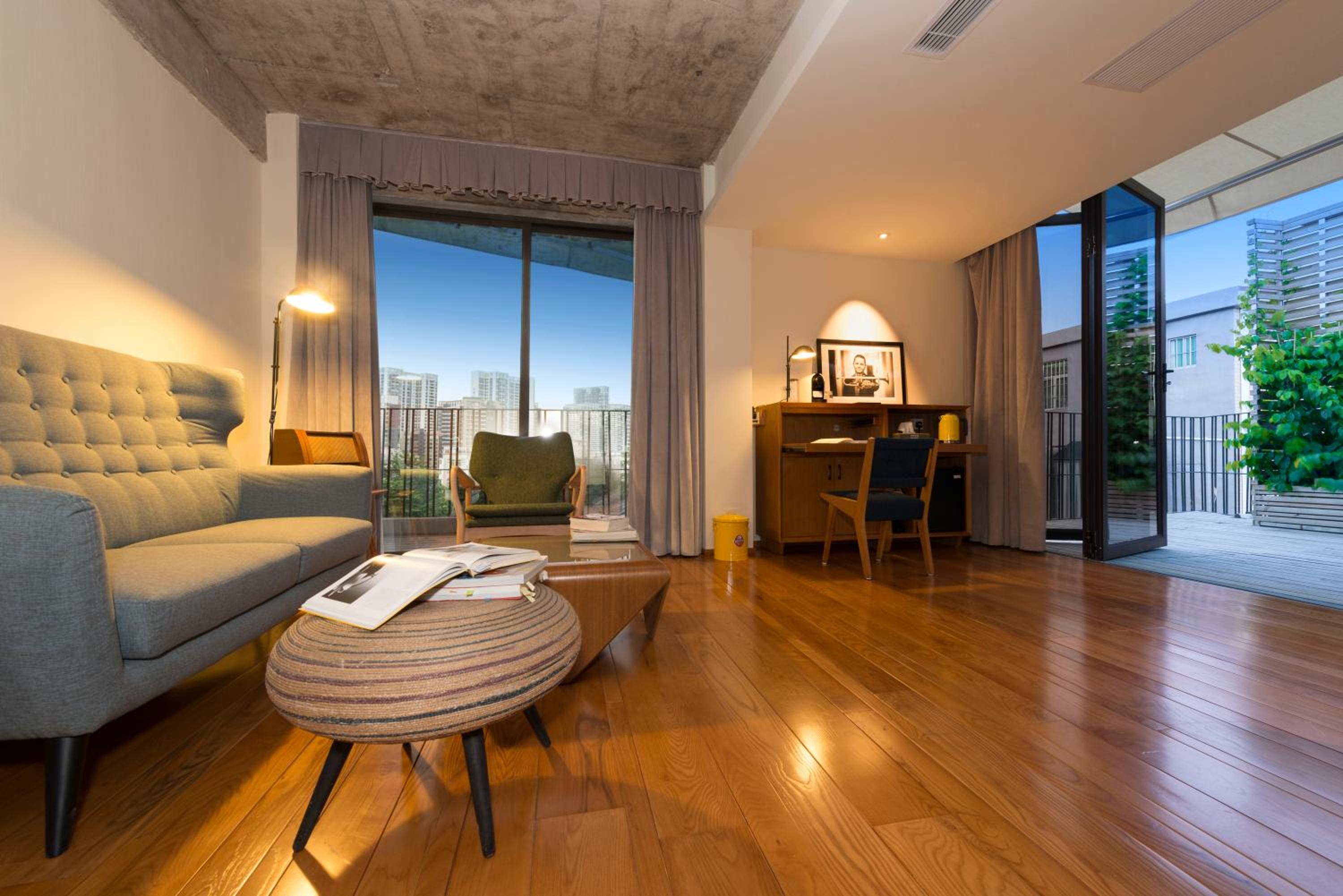 One-Bedroom Suite