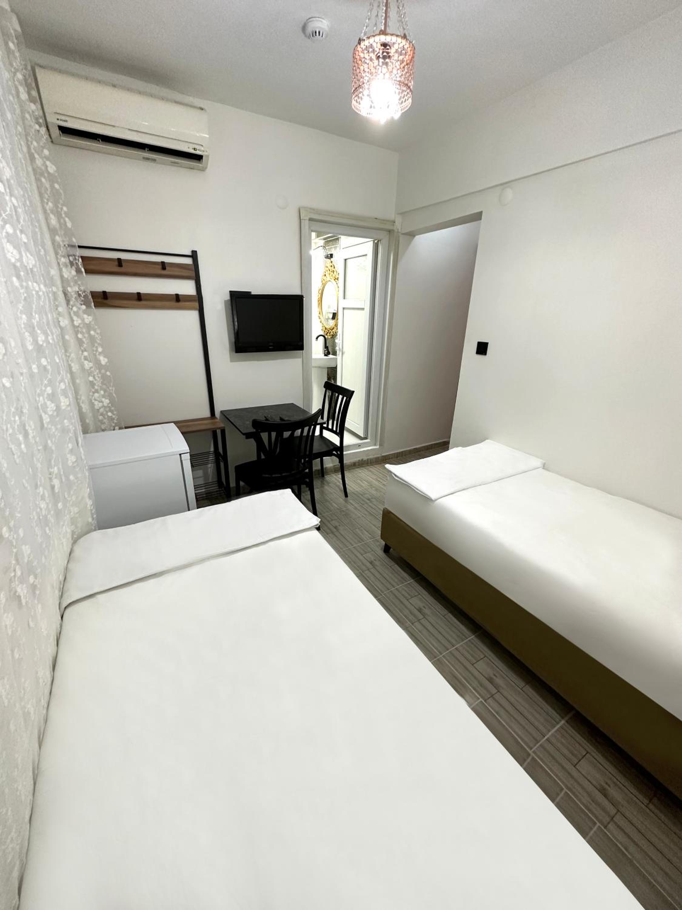 Twin Room photo 1