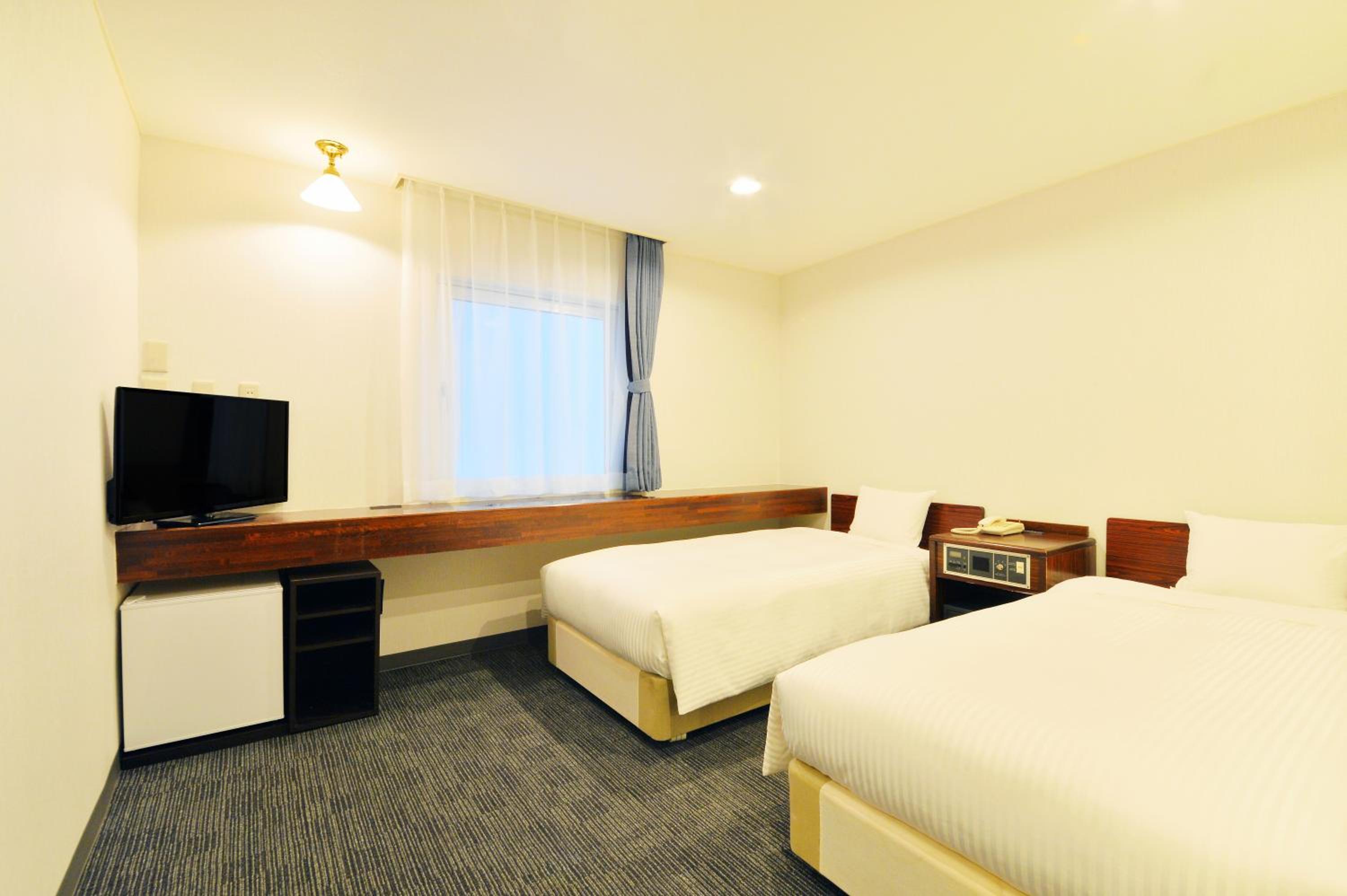 Comfort Twin Room - Non-Smoking - House Keeping Is Optional With Additional Cost