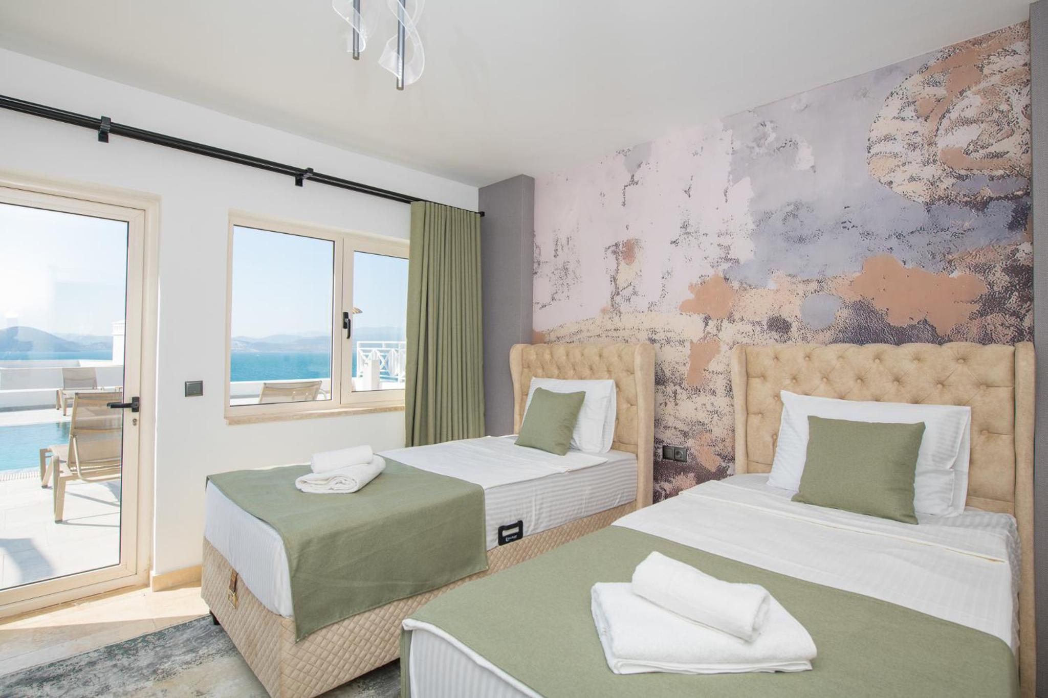 Villa - Beach Front photo 2