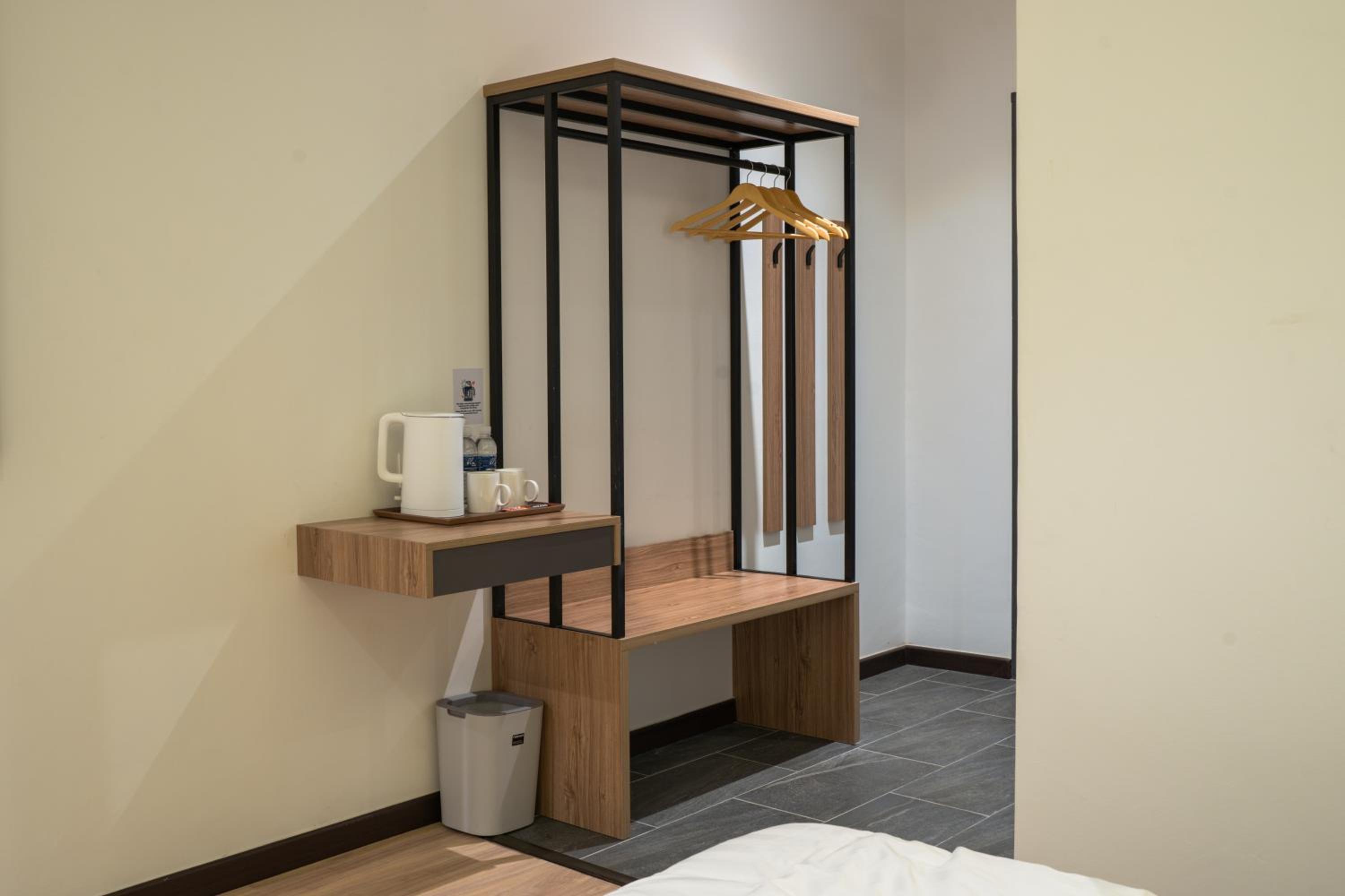 Deluxe Twin Room - Photo 4